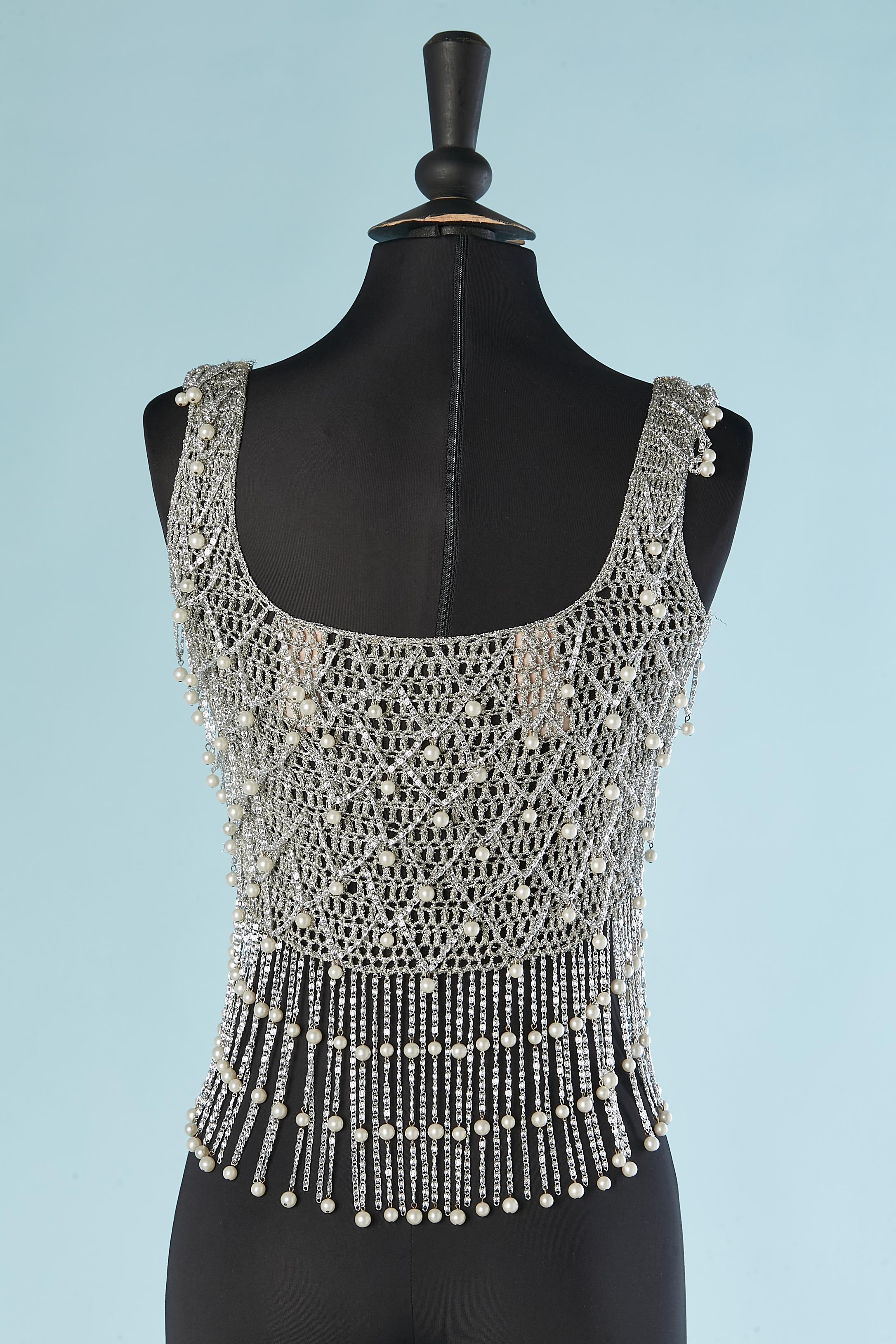 Tank top in silver lurex, knit and pearls mix with chain  Loris Azzaro 1970's  In Good Condition In Saint-Ouen-Sur-Seine, FR