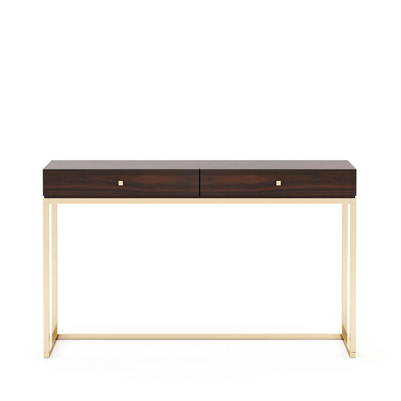 Desk Tanka with structure in smocked eucalyptus wood in 
matte finish, with 2 drawers with easy glide system. With base
in polished stainless steel in gold finish.
Also available in ebony matte finish, or grey oak matte finish,
or natural oak