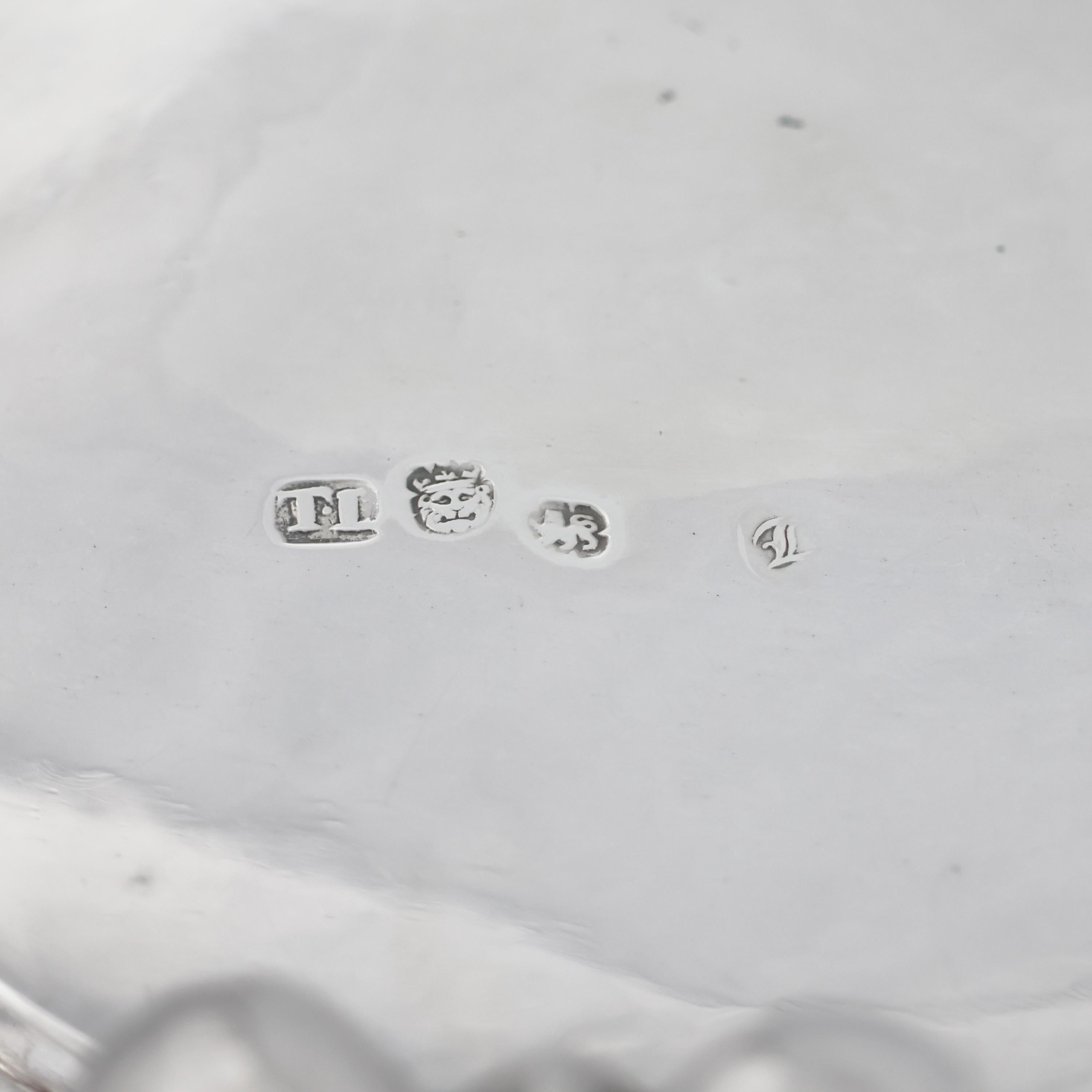 Chandelle Charles II en argent sterling, orfèvre TL, Londres, 1674 en vente 5