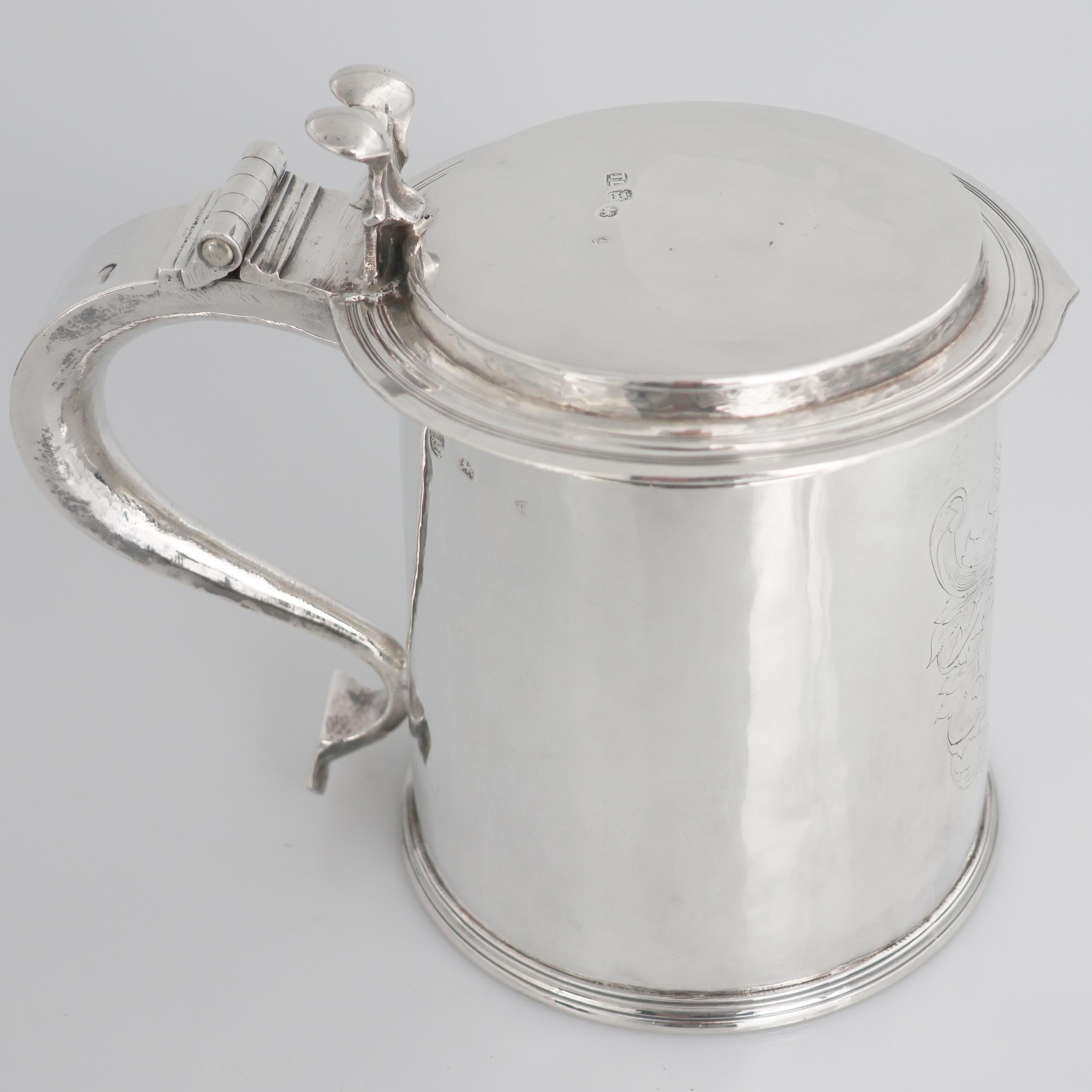 Chandelle Charles II en argent sterling, orfèvre TL, Londres, 1674 en vente 2