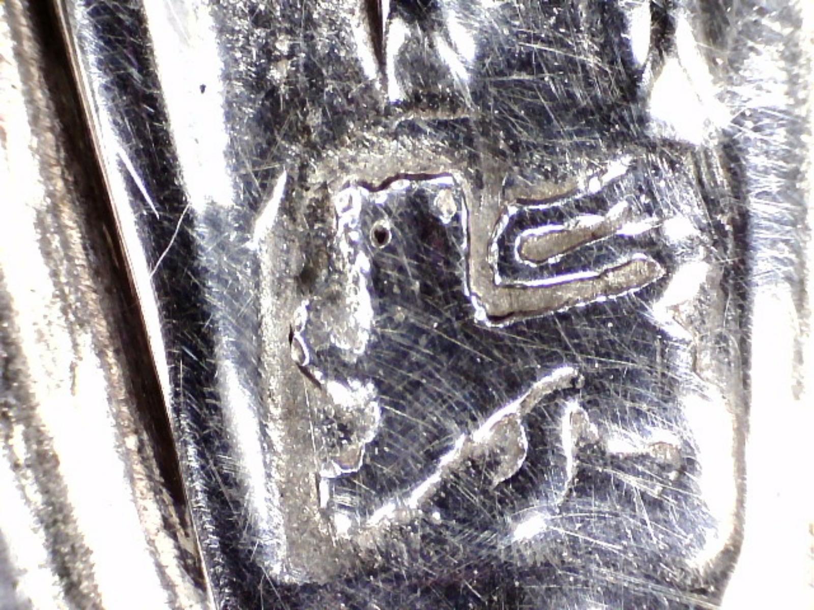 Tasse en argent Charles II, John Ruslen, Londres, 1680 en vente 6