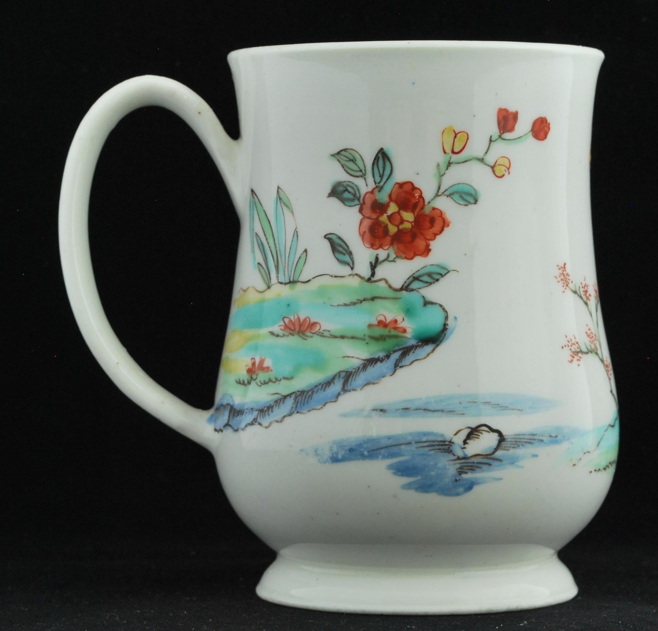 Chinoiserie Tankard with Famille Rose Decoration, Bow C5145 For Sale