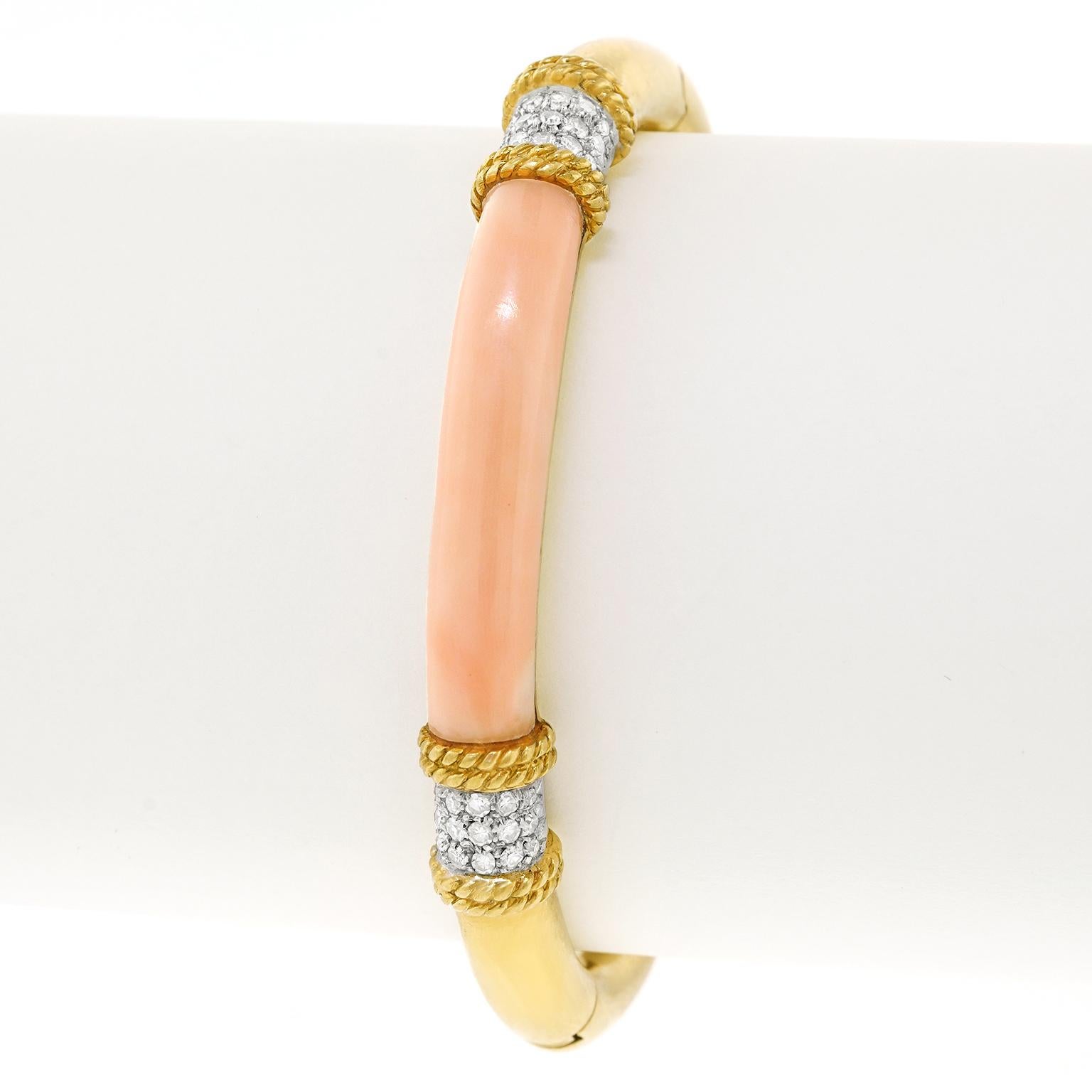 Taglio rotondo Bracciale Bangle in corallo e diamanti Tannler in vendita