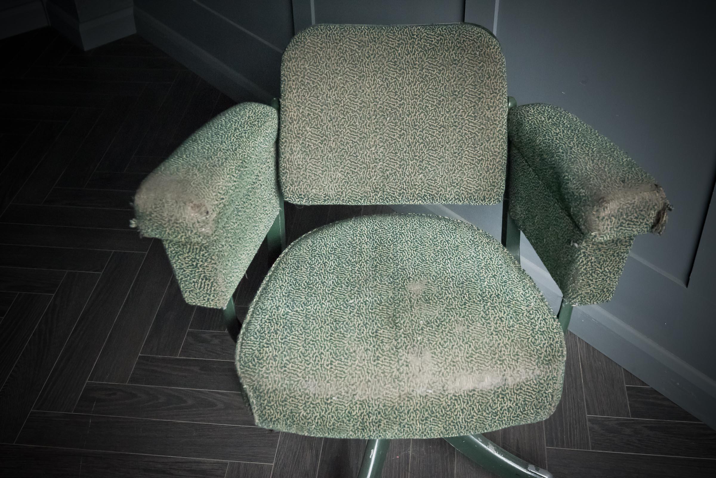 boucle computer chair