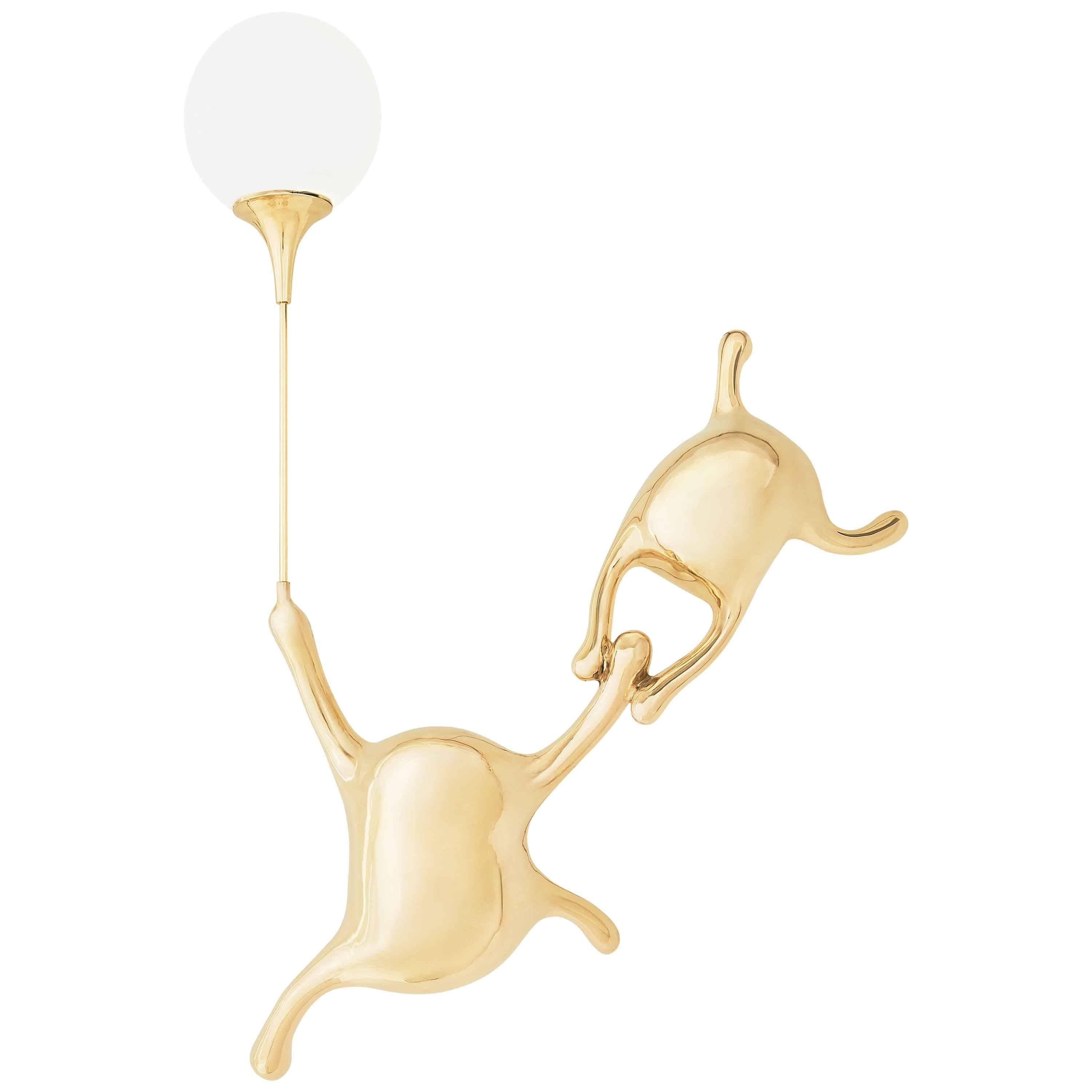 Lampe murale TanTan n°2 en laiton poli par Zhipeng Tan