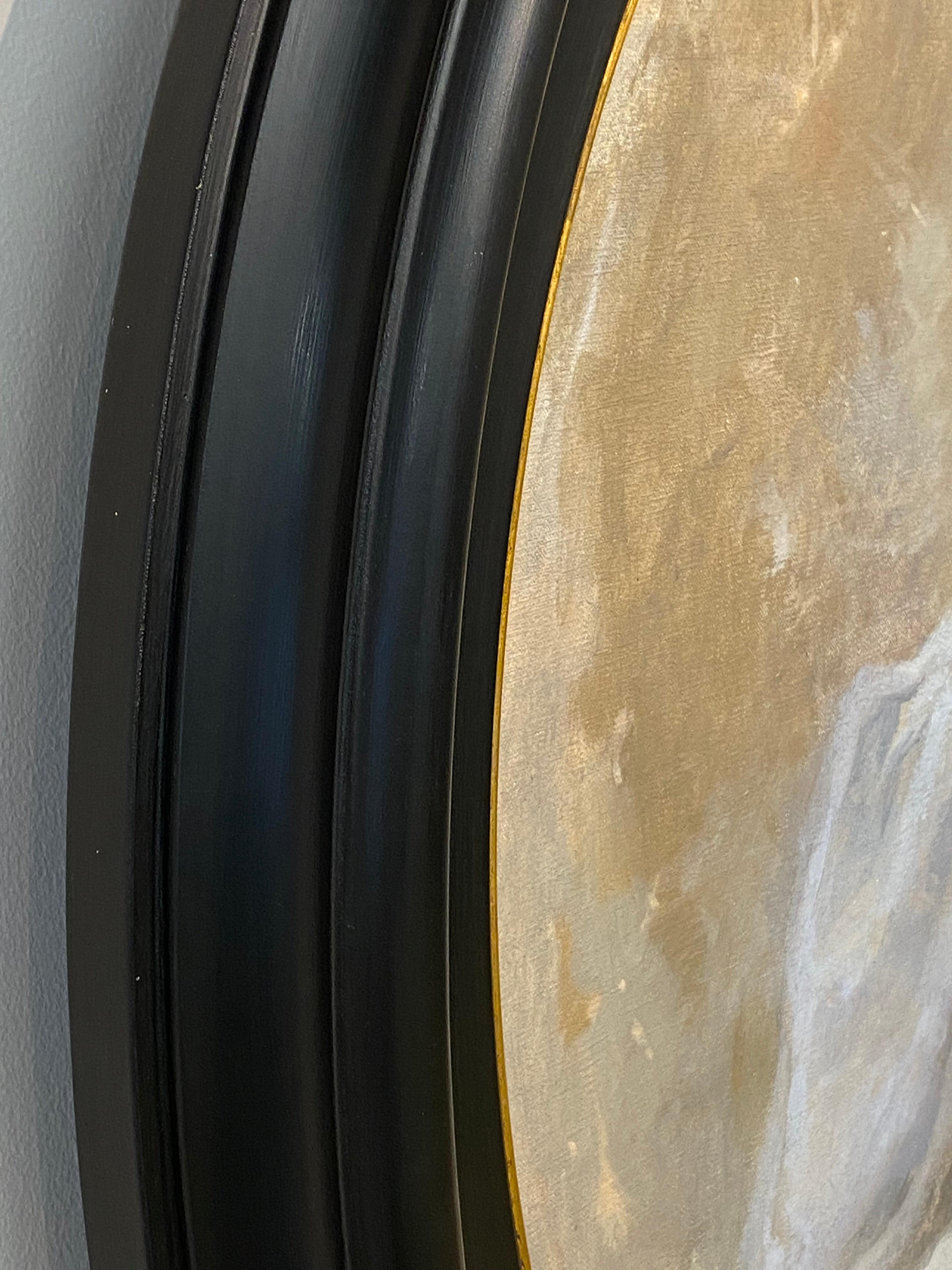 Luna, Ritratto classico contemporaneo del XXI secolo in vendita 4