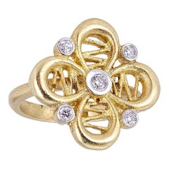 Tanya Farah 18 Karat Gold Diamond Passion Flower Ring