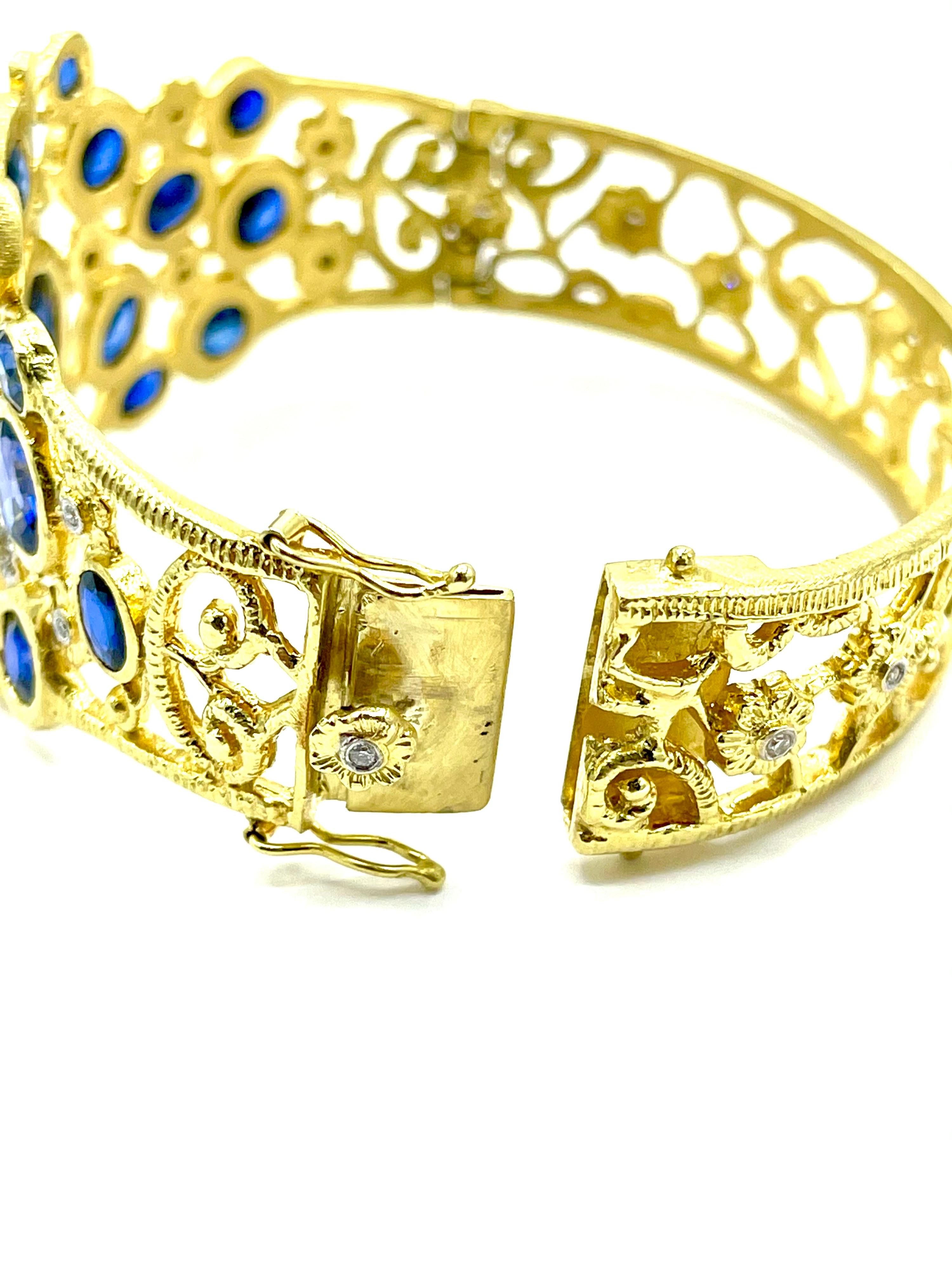 Tanya Farah 29.70 Carat Sapphire and Diamond Floral Yellow Gold Bracelet In Excellent Condition In Chevy Chase, MD