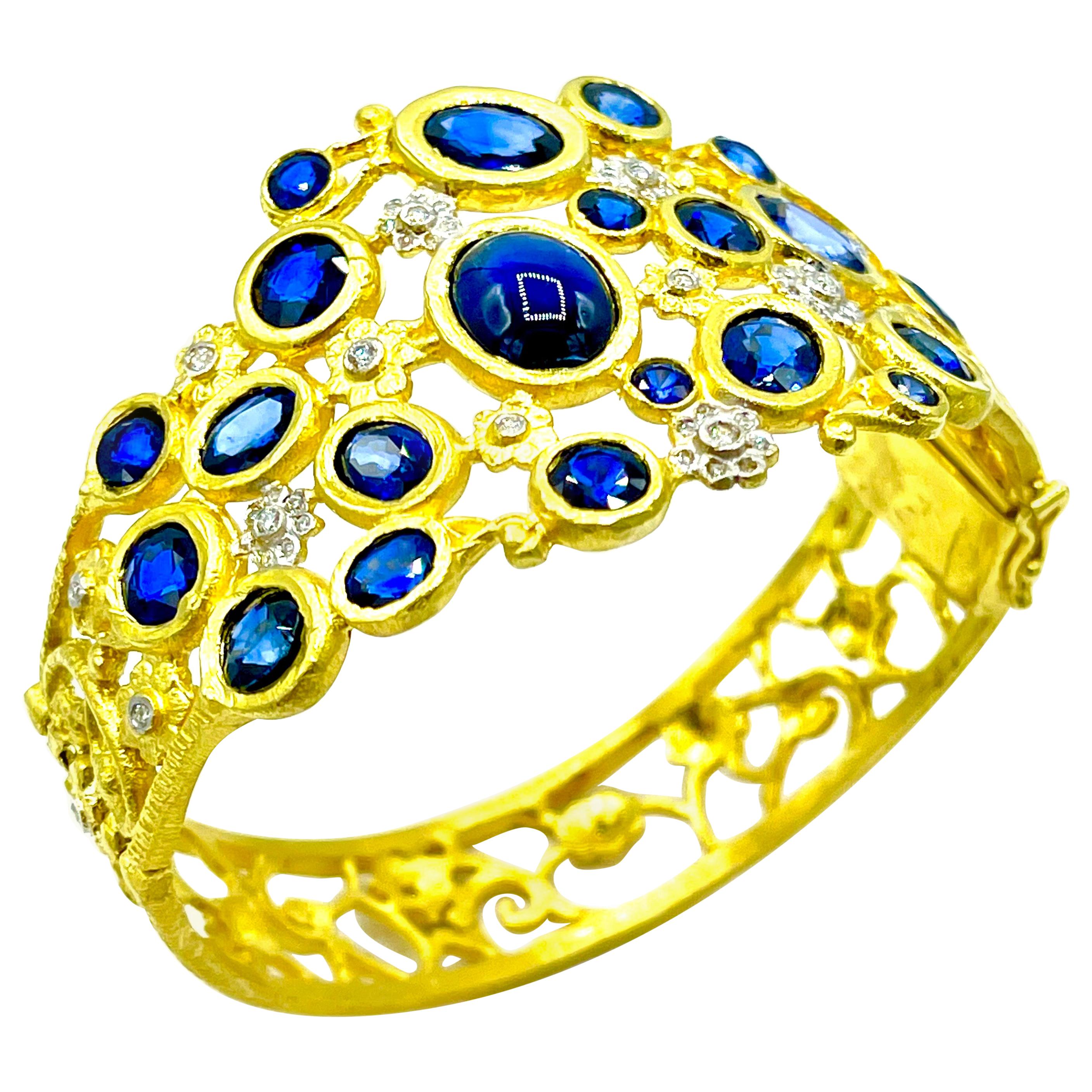 Tanya Farah 29.70 Carat Sapphire and Diamond Floral Yellow Gold Bracelet