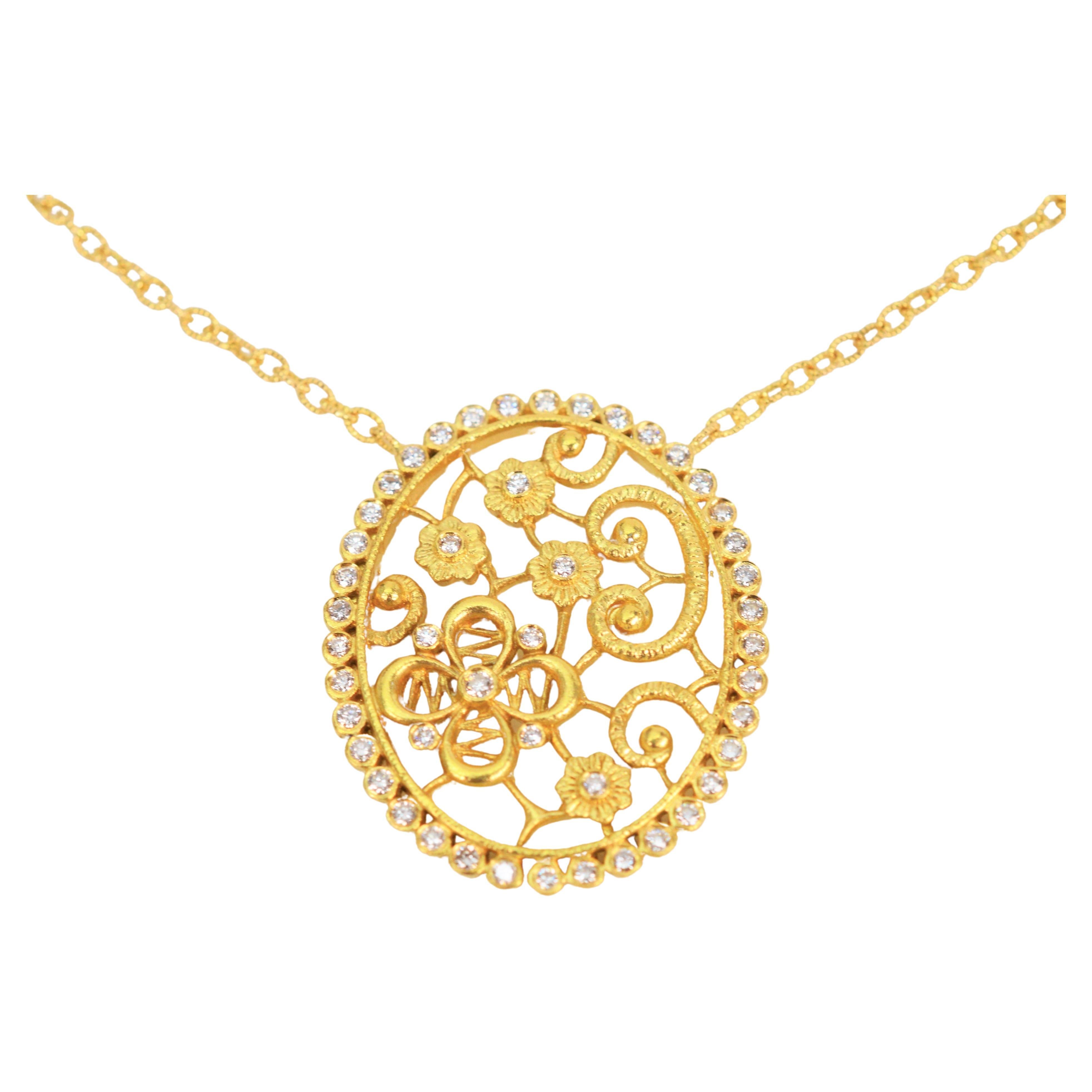 Tanya Farah Multi Diamond Four Petal Flower 18K Gold Pendant Necklace For Sale