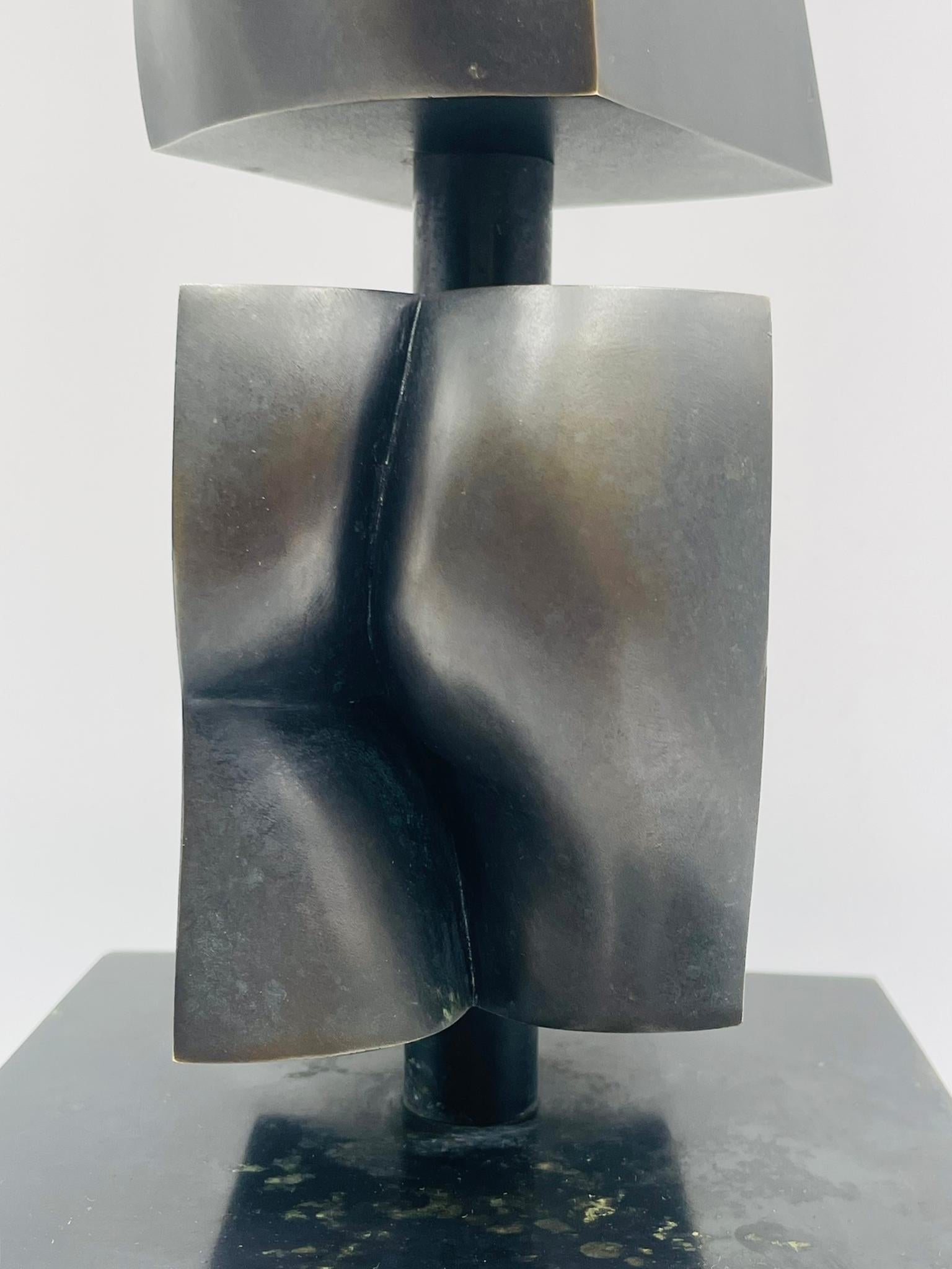 Tanya Ragir Sculpture en bronze 