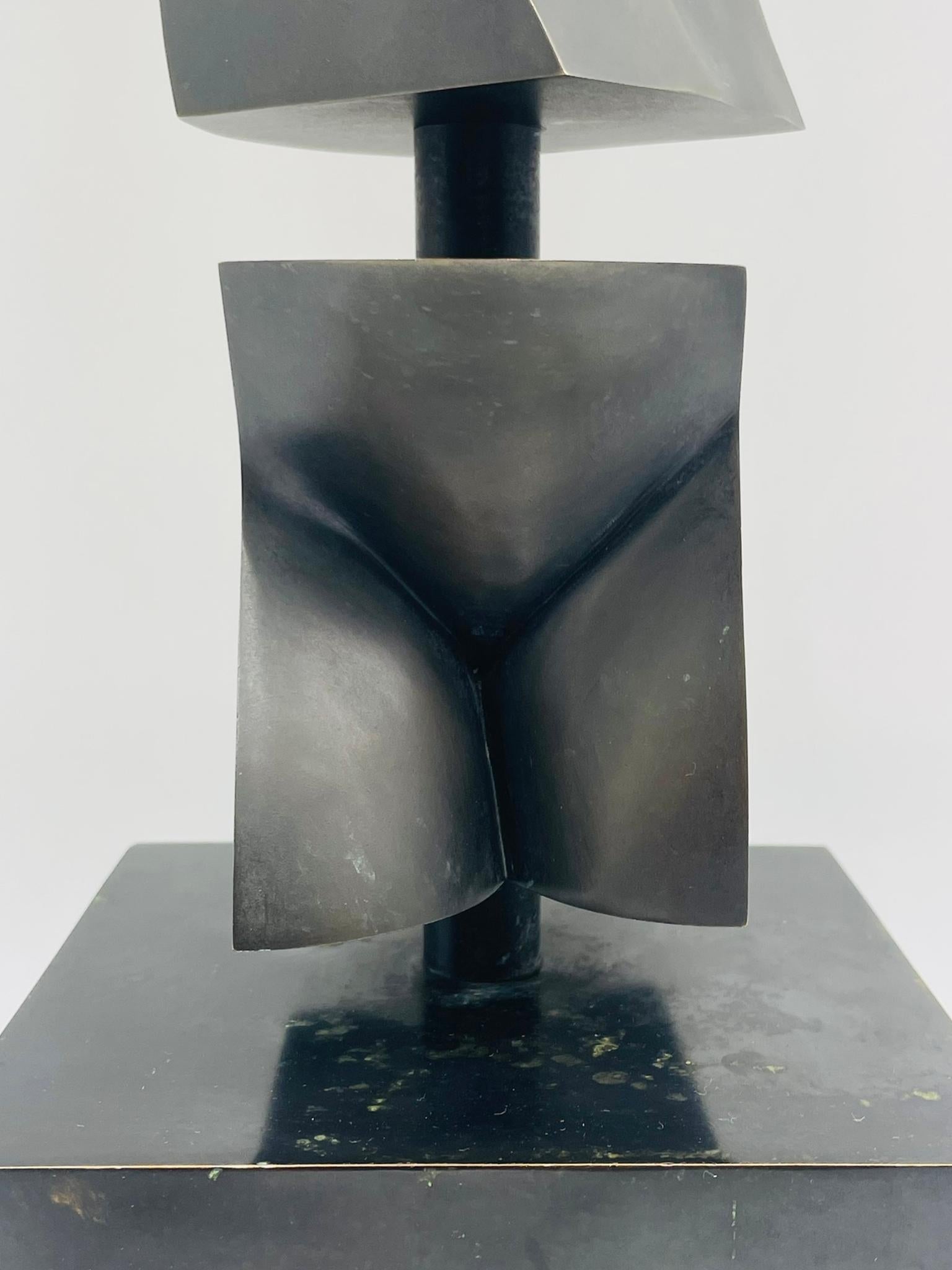 Tanya Ragir Sculpture en bronze 