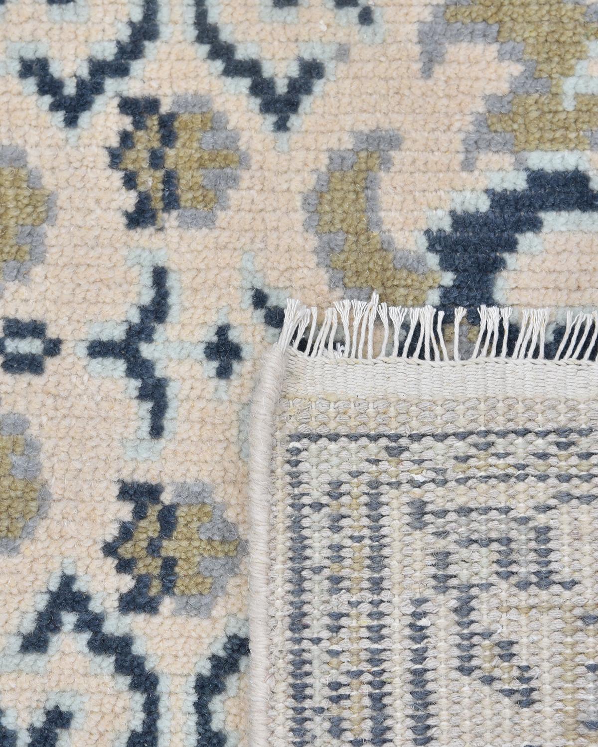 traditional patterned rugs