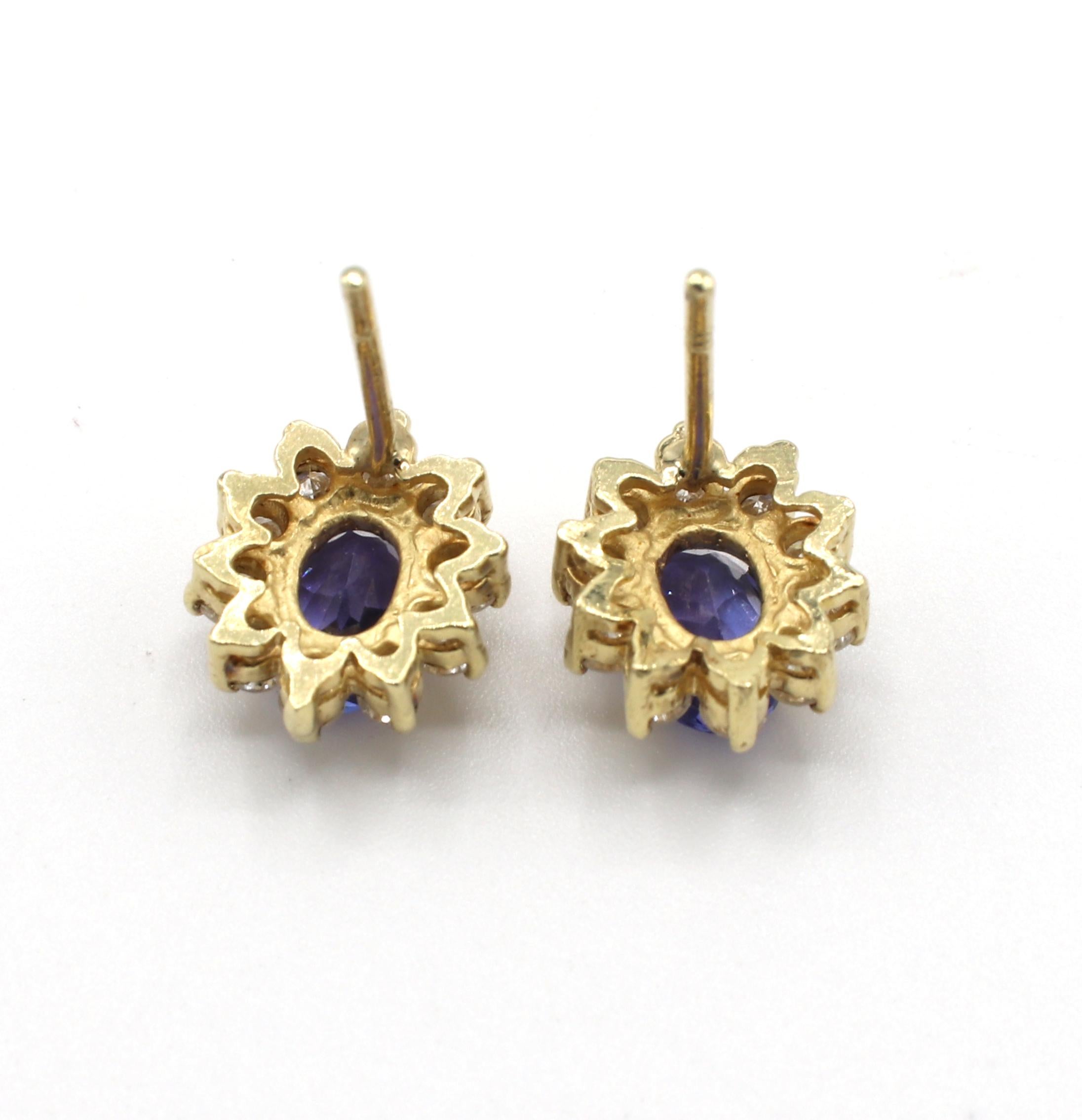 Gelbgold Cluster-Ohrstecker mit Tansanit & Diamant-Halo (Ovalschliff)