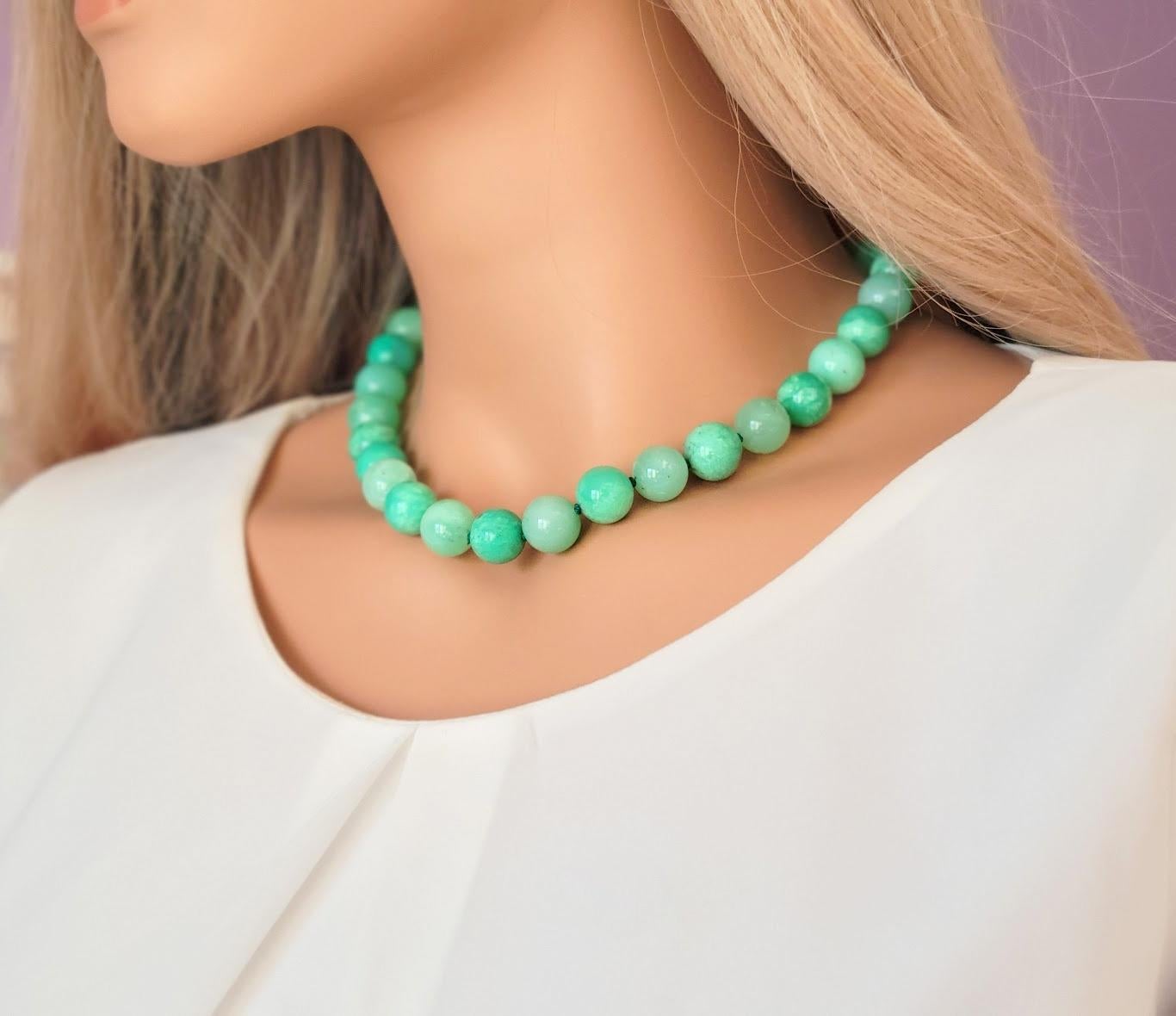 Tansanische Chrysopras-Halskette (Perle) im Angebot