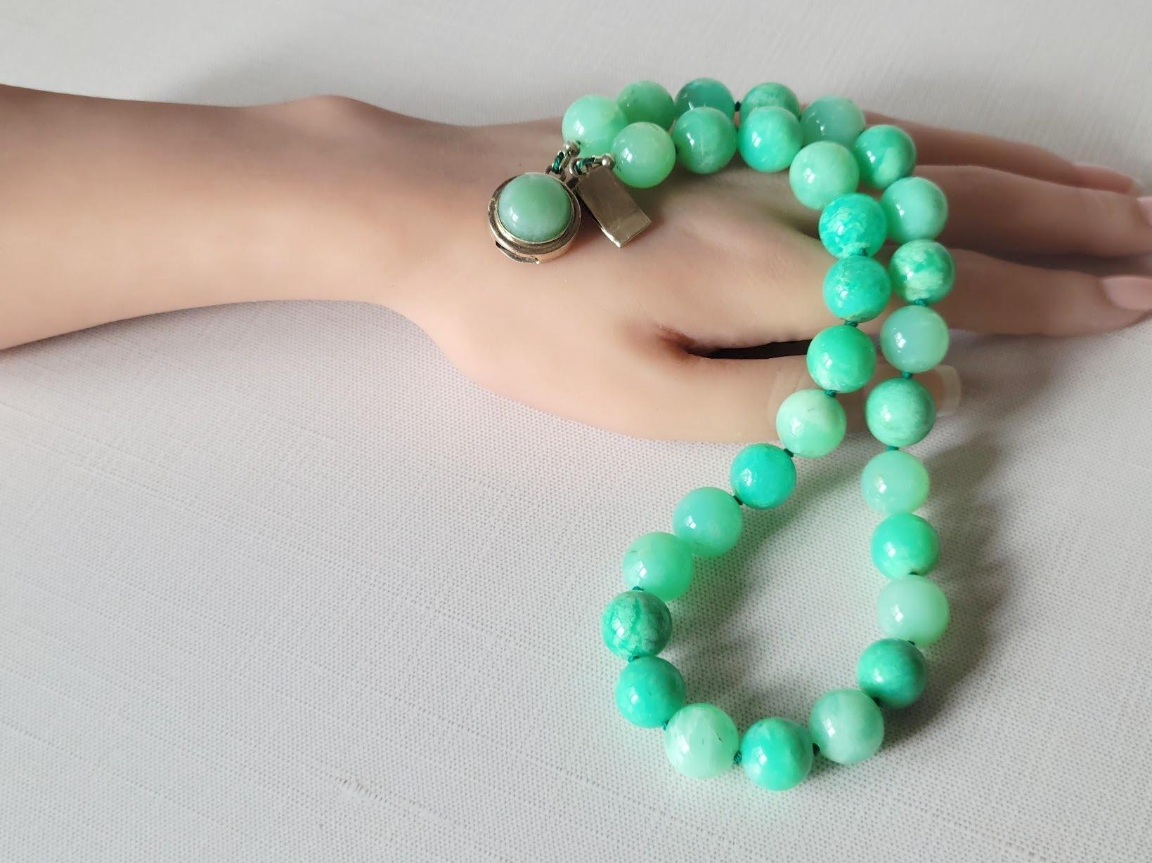 Collana di crisoprasio della Tanzania in vendita 3
