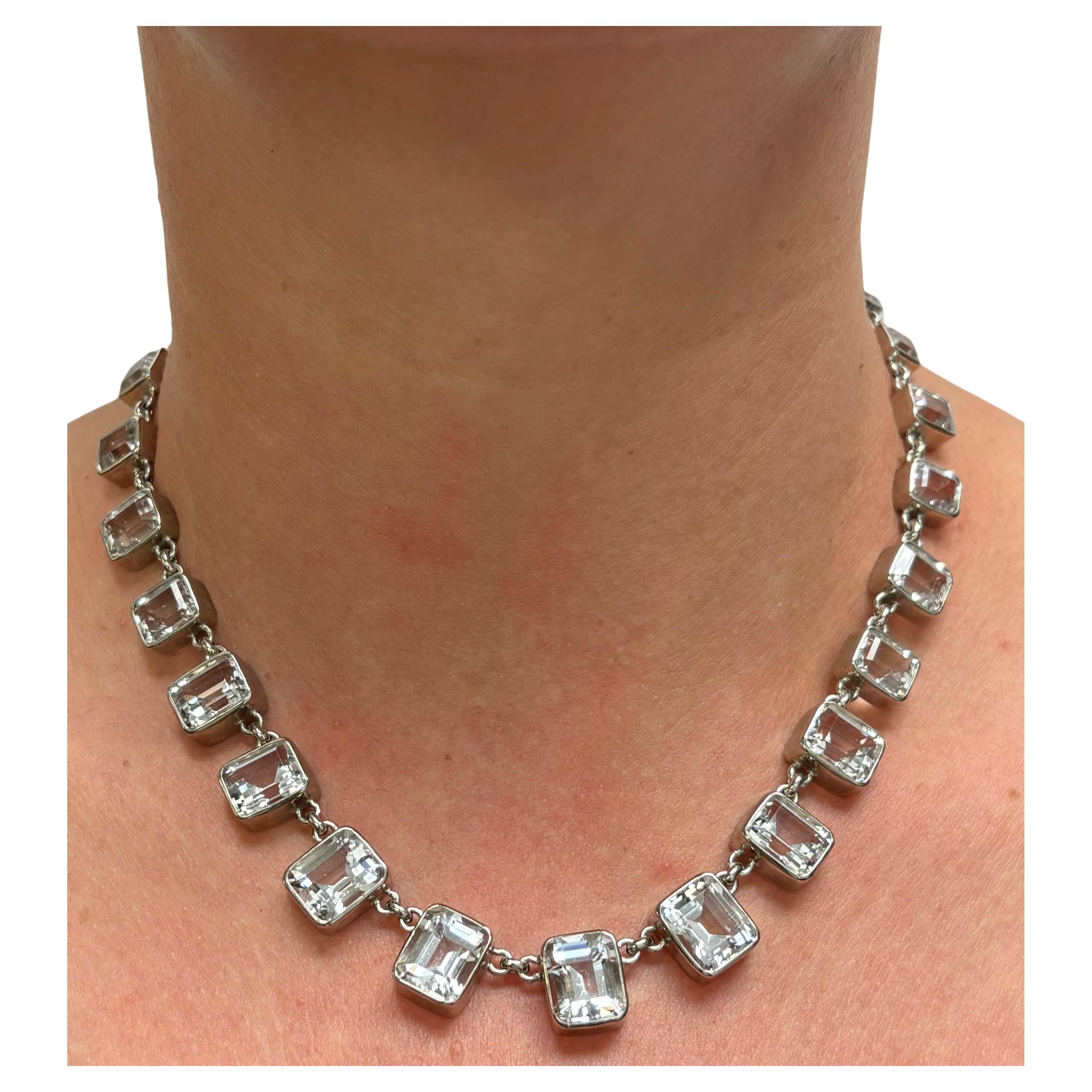 Artisan Collier Paradizia en cristal de quartz Mondo de 71 carats de Tanzanie en vente