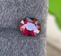 Tanzania Natural Pinkish Red Garnet Gemstone: 2.92 Carat Faceted For Ring