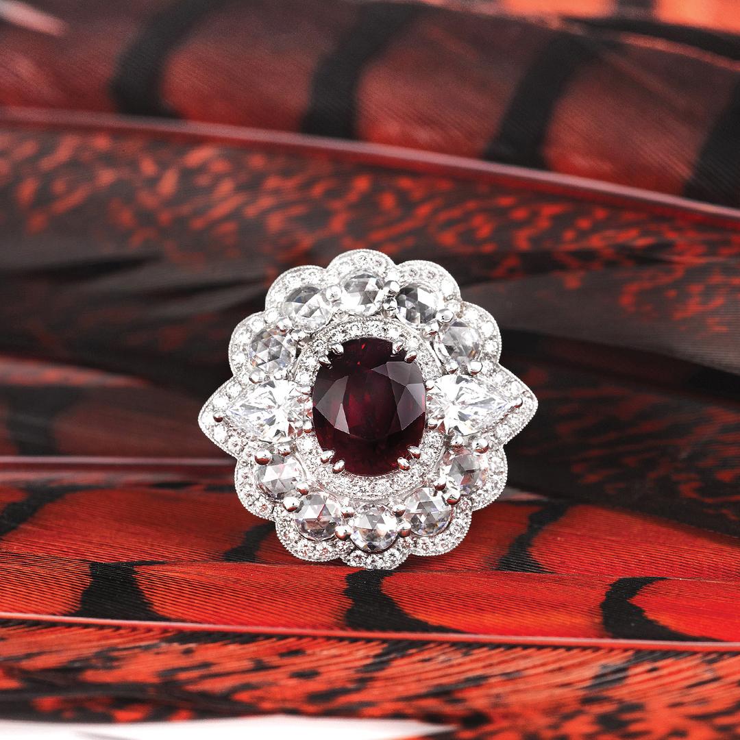 Tanzanian Garnet 1.334 Carat Diamonds Halo Dress Ring im Zustand „Neu“ im Angebot in Woollahra, New South Wales