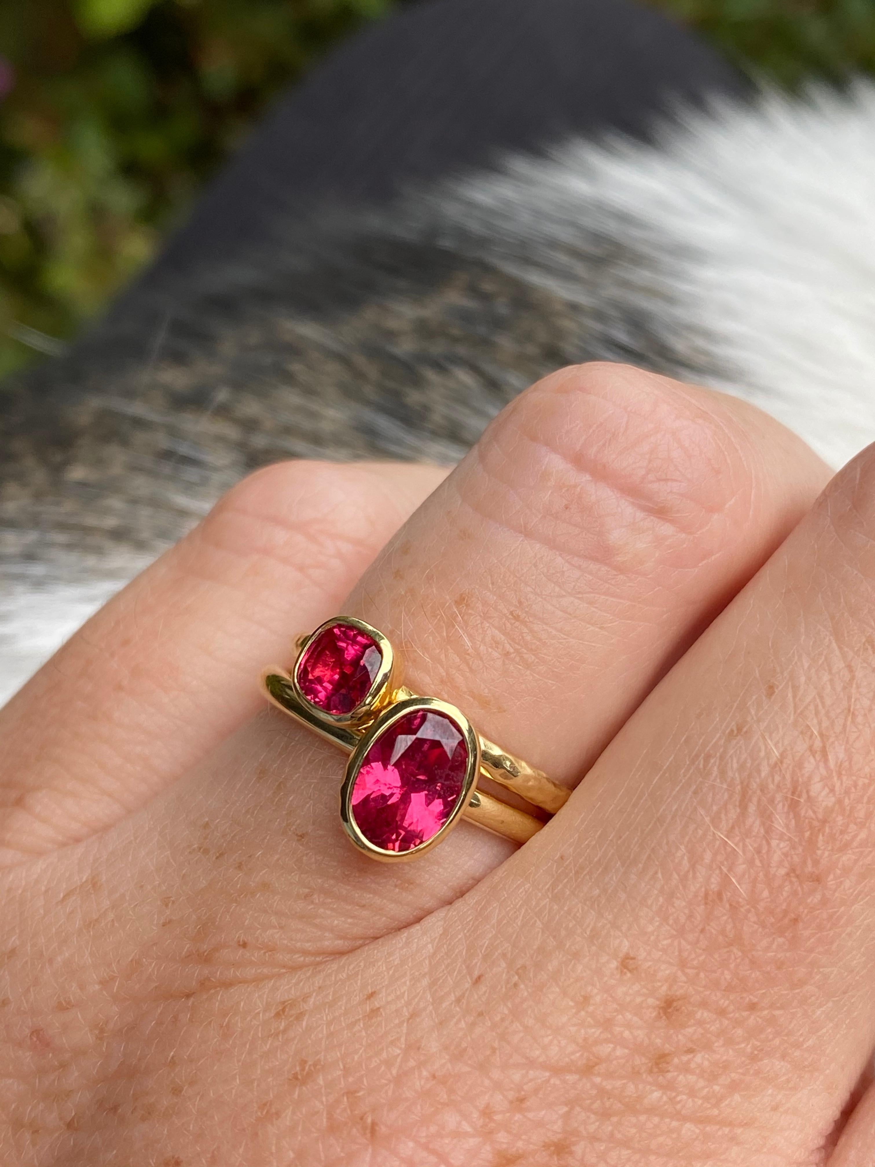 There is a spectacular concentration of color in this 0.56 carat Tanzanian spinel. This natural gem is devoid of any treatment. Hand forged in 18 karat gold by our master goldsmith. Hand hammered shank, polished bezel.

-Size 7.25 (can be sized)
-18