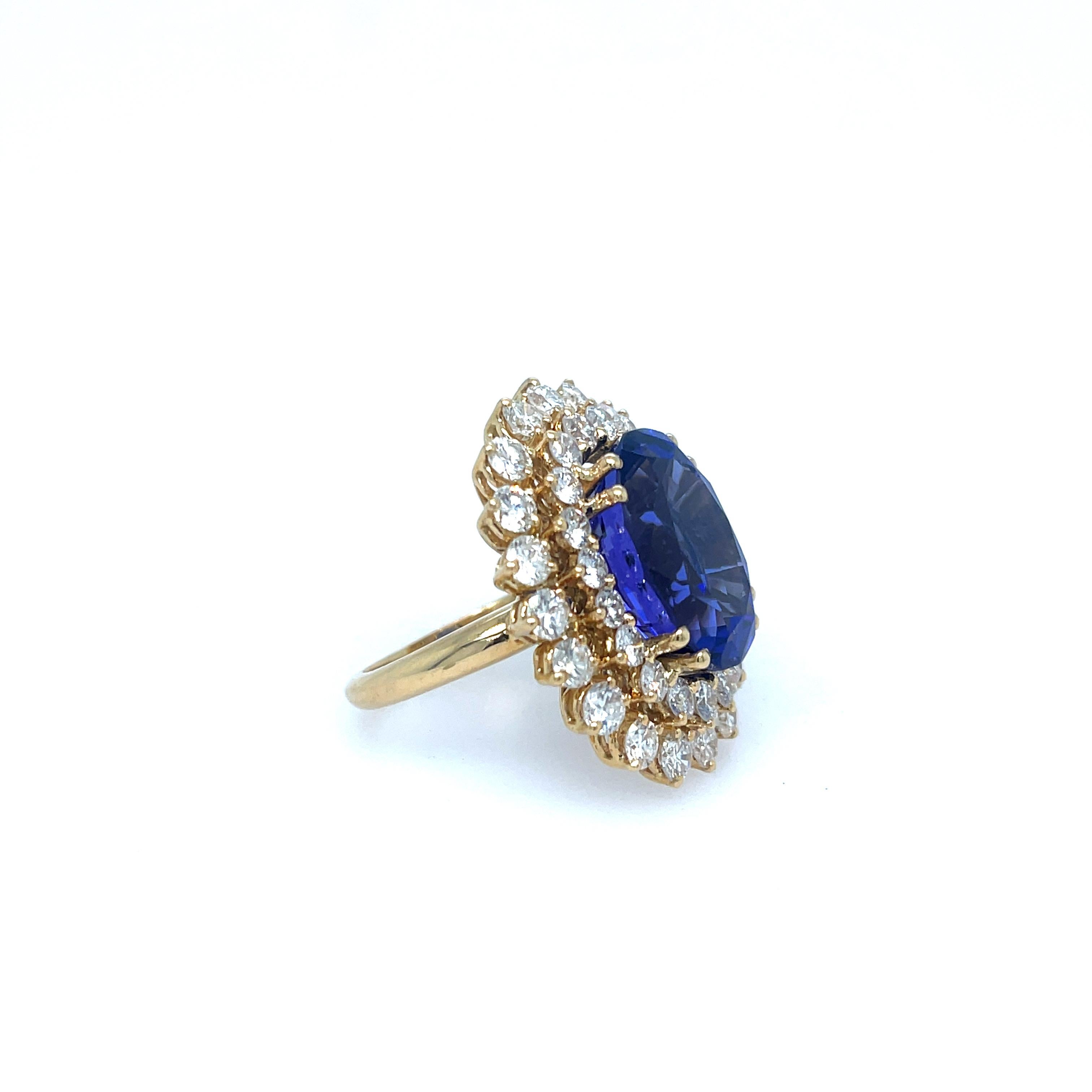 Oval Cut Tanzanite (11ct) and Diamond (4ctw) Ring Yellow Gold For Sale