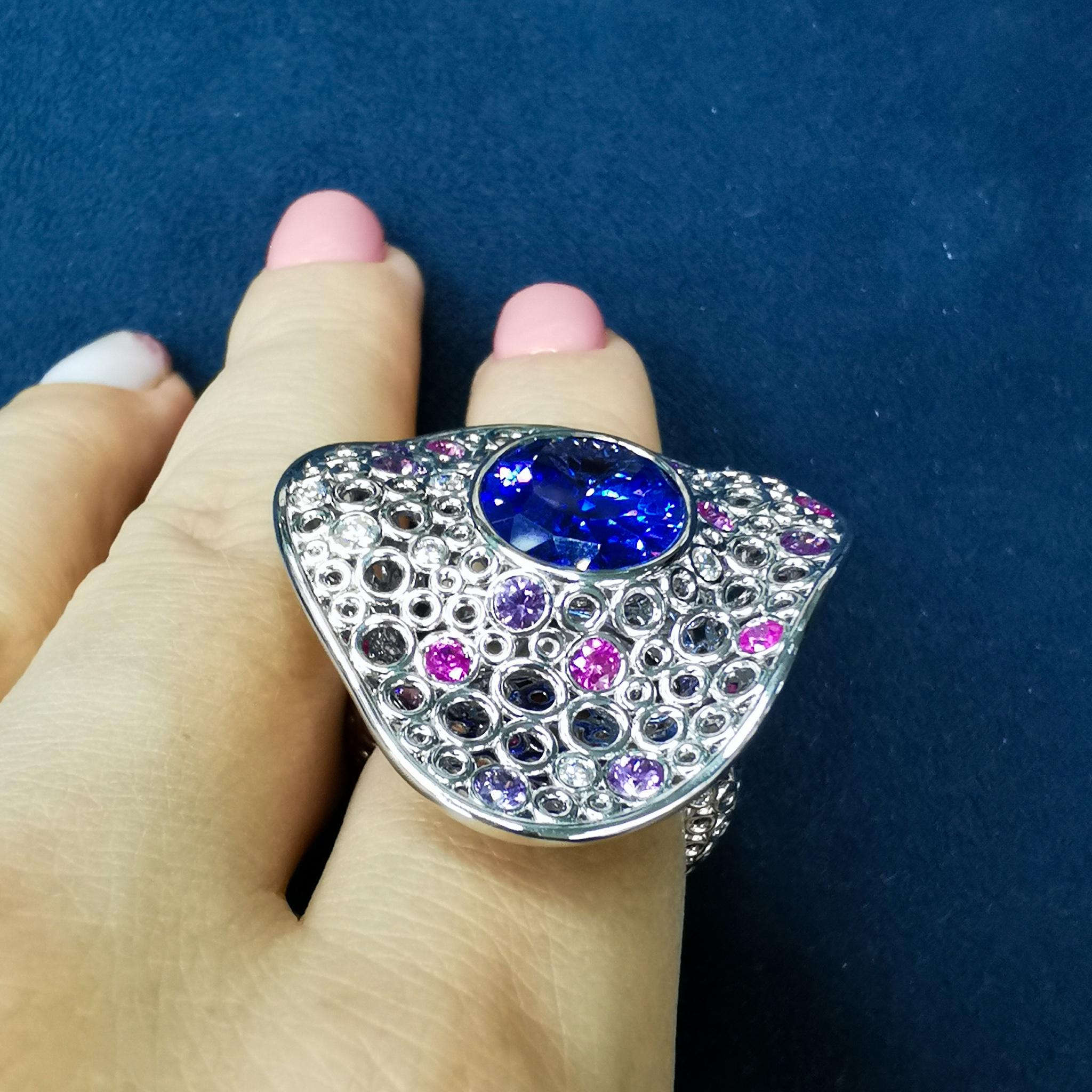 Tanzanite 12.42 Carat Diamonds Sapphires 18 Karat White Gold Bubbles Ring For Sale 5