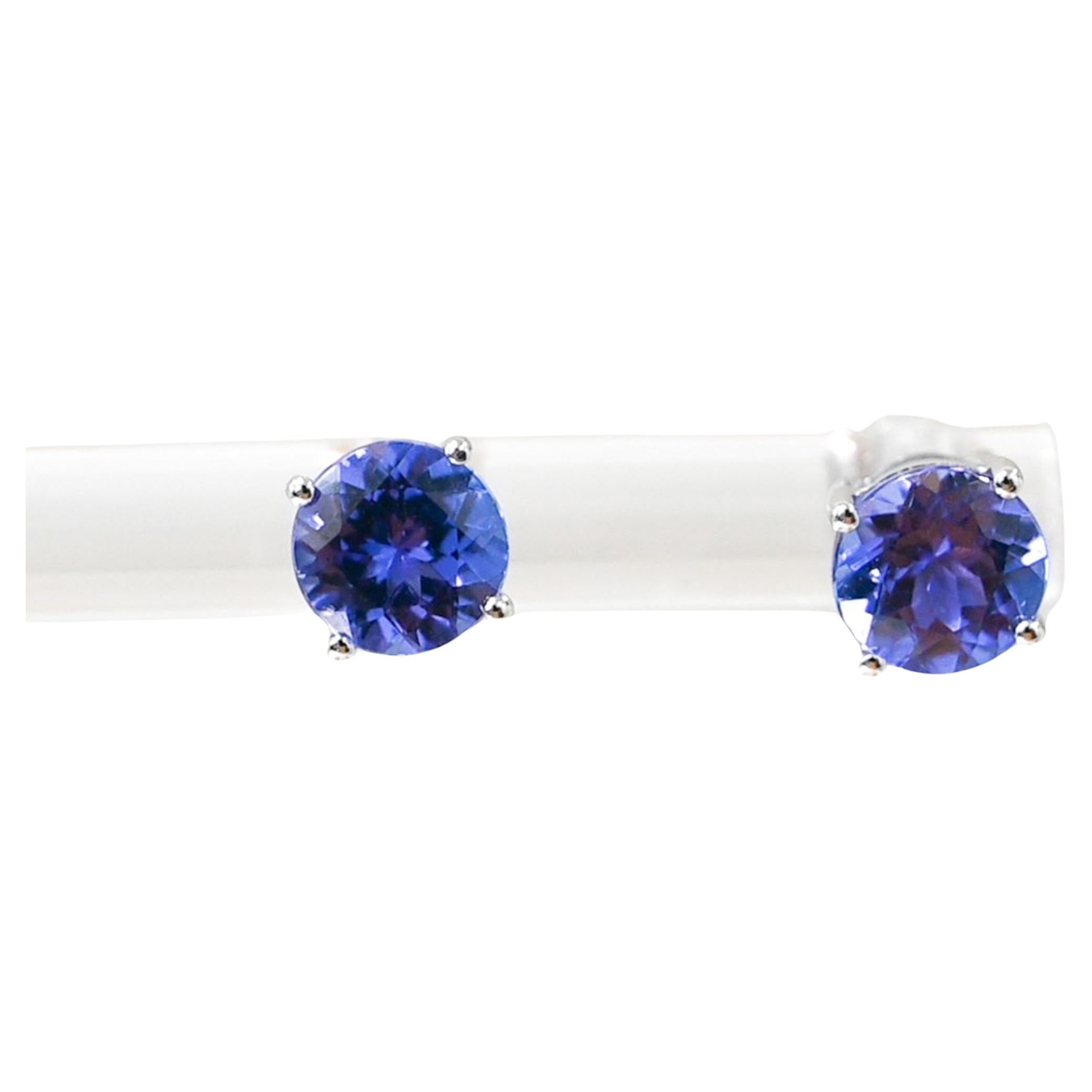 1.50 Ctw Tanzanite Round Cut 14k Gold Studs Earrings 14k gold  Studs  For Sale