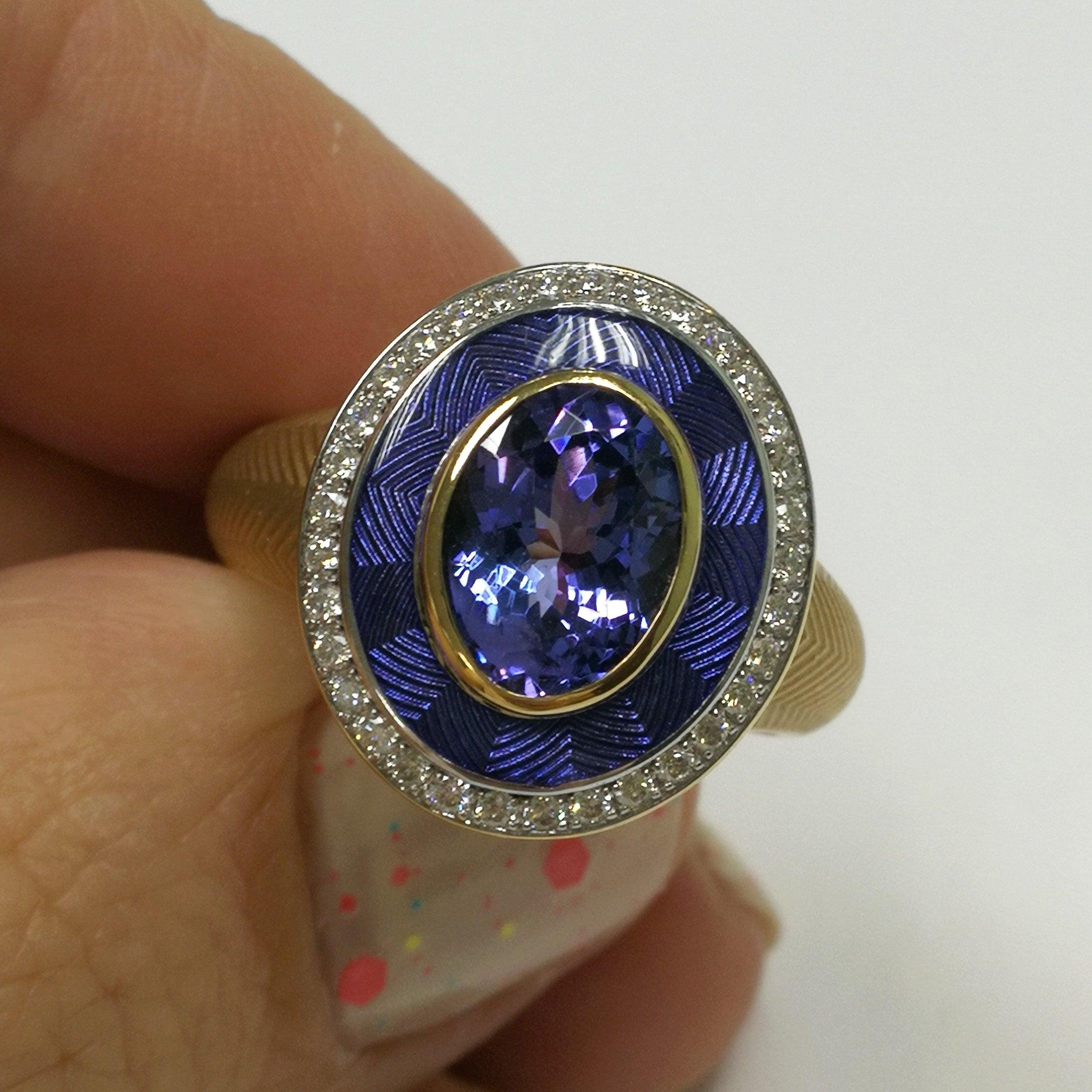 For Sale:  Tanzanite 1.85 Carat Diamonds Enamel 18 Karat Yellow Gold Tweed Ring 3