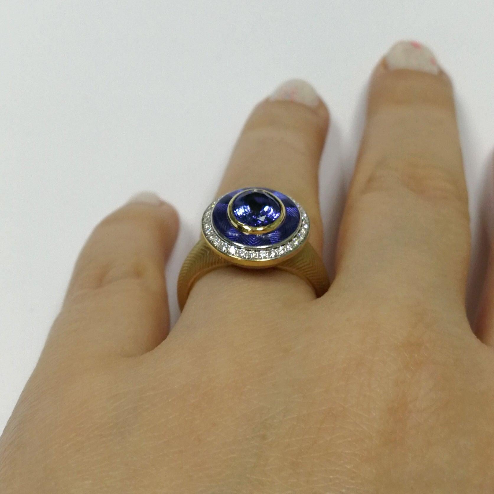 For Sale:  Tanzanite 1.85 Carat Diamonds Enamel 18 Karat Yellow Gold Tweed Ring 8