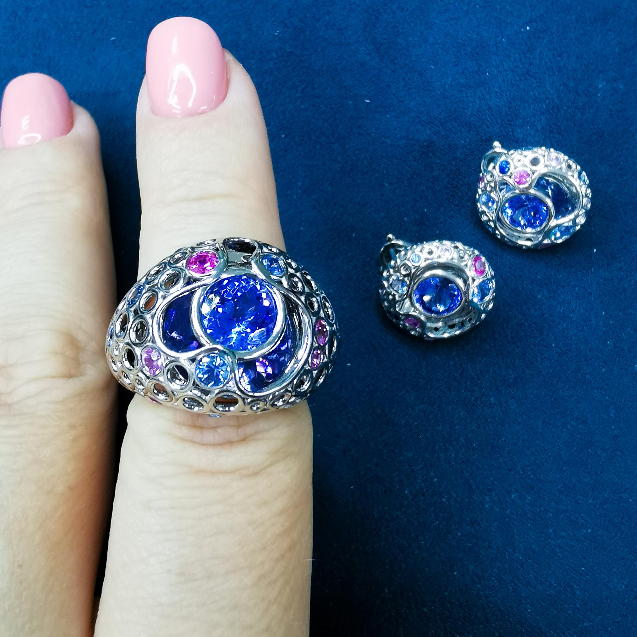 Tanzanite 2.29 Carat Pink Blue Sapphires 18 Karat White Gold Bubble Ring For Sale 5