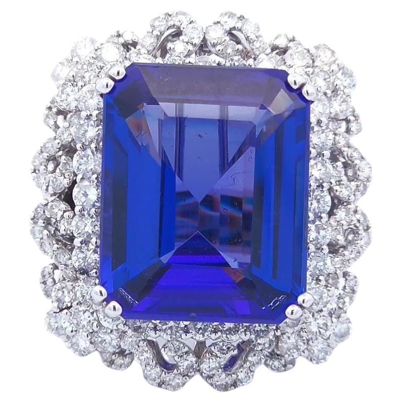 23 Carat Tanzanite Ring in 18K Gold