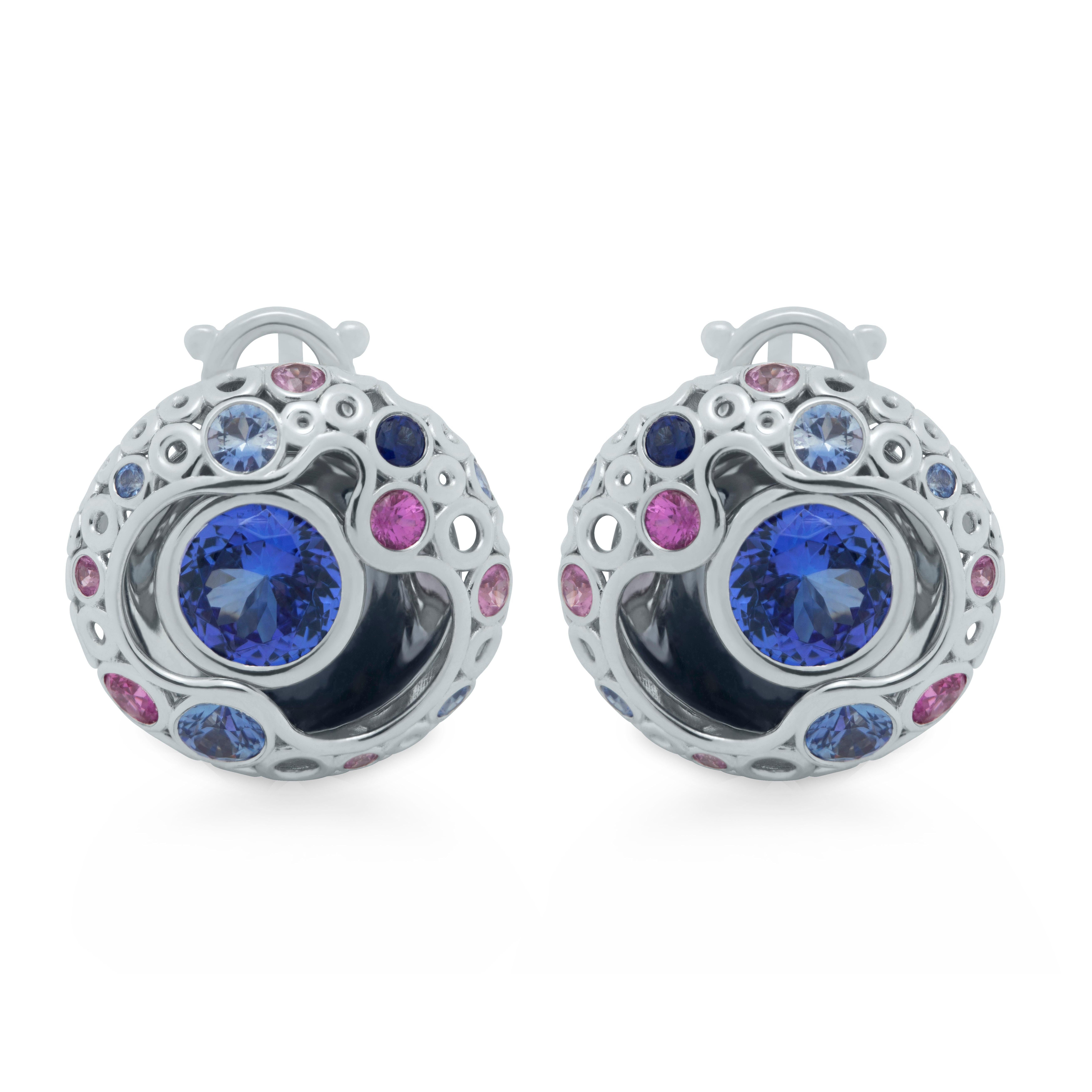 Tanzanite 2.82 Carat Pink Blue Sapphires 18 Karat White Gold Bubble Earrings
Incredibly light and airy Earrings from our Bubbles Collection. White 18 Karat Gold is made in the form of variety of small bubbles, some of which have 16 Pink and 12 Blue