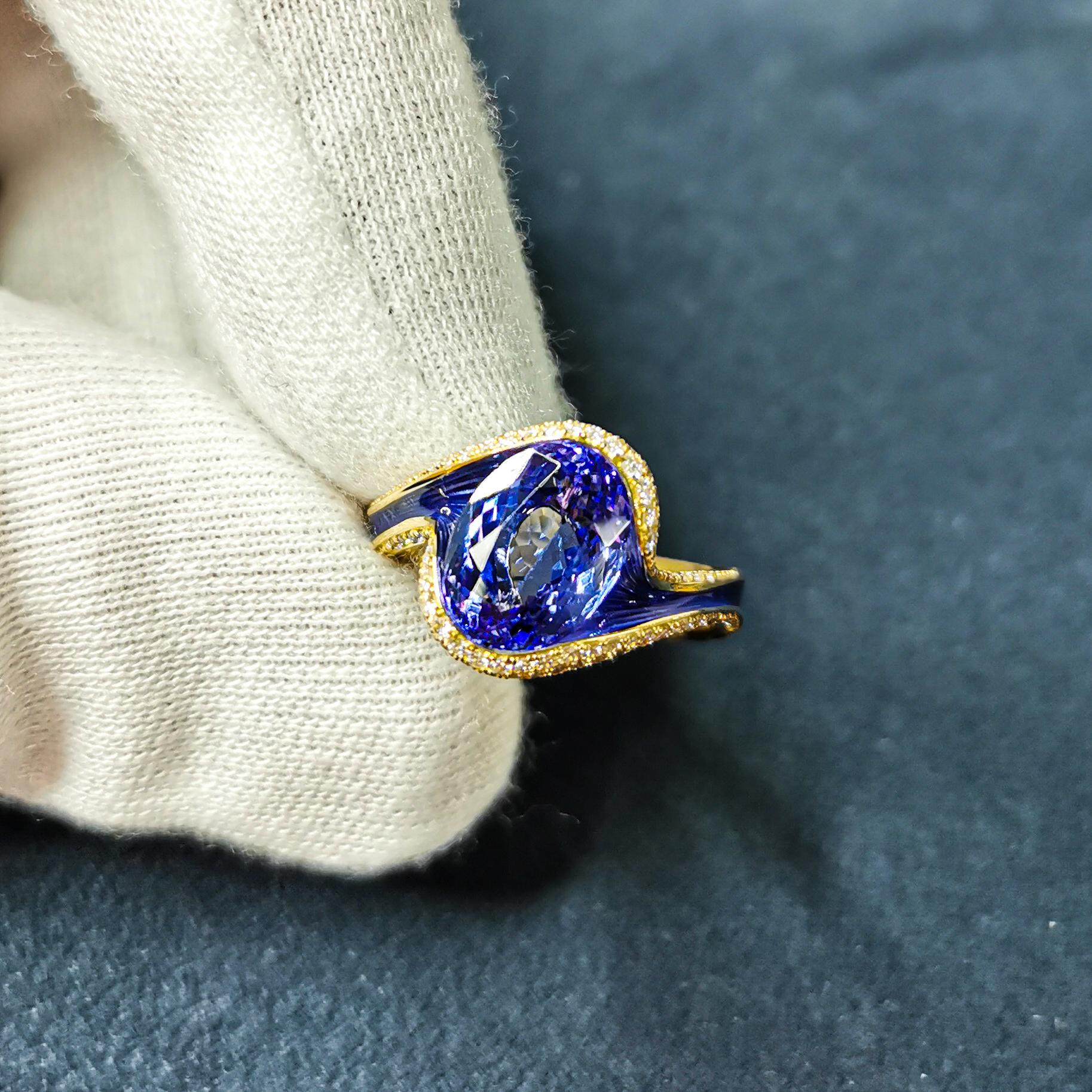 Women's or Men's Tanzanite 3.49 Carat Diamonds Enamel 18 Karat Yellow Gold Ring For Sale