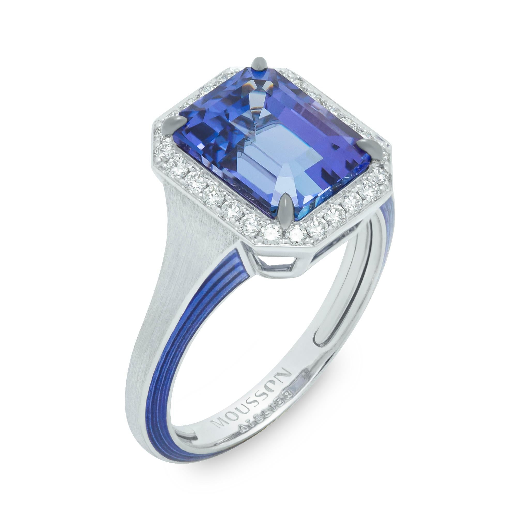 Tanzanite 4.84 Carat Diamonds 18 Karat White Gold Enamel New Classic Ring

We have published a series of new Rings with the same idea but with different details. Introducing a Ring crafted from 18 Karat White Gold, which in a company with 4.84 Carat