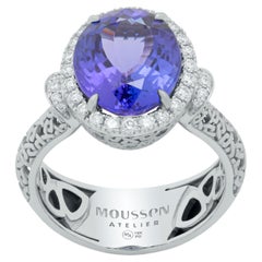 Tanzanite 5.48 Carat Diamonds 18 Karat White Gold New Classic Ring