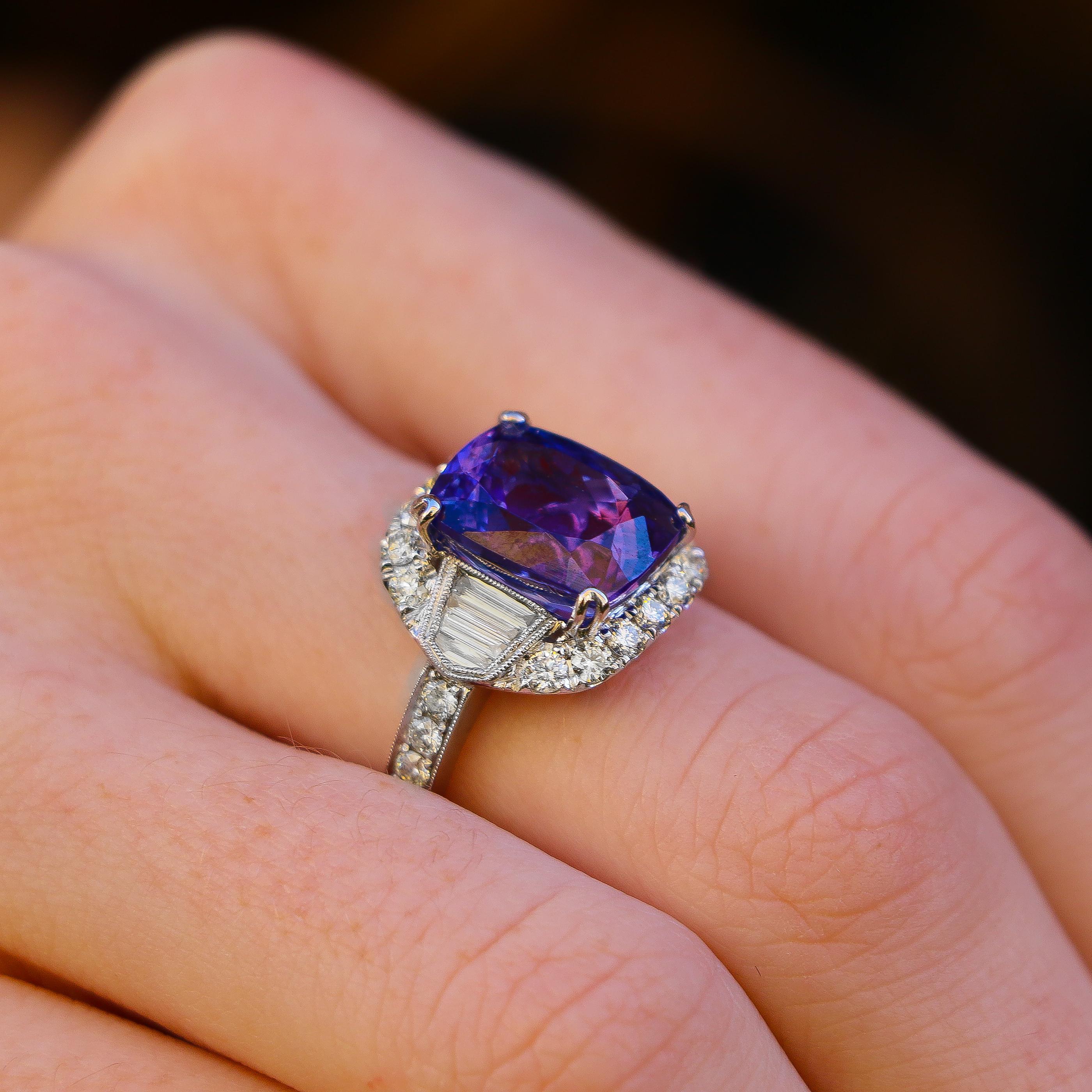 Contemporary Tanzanite 6.88 Carat and Diamonds 1.20 Carat Ring