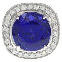 Tanzanite 7.74 ct Two Tones with Diamond Ring
