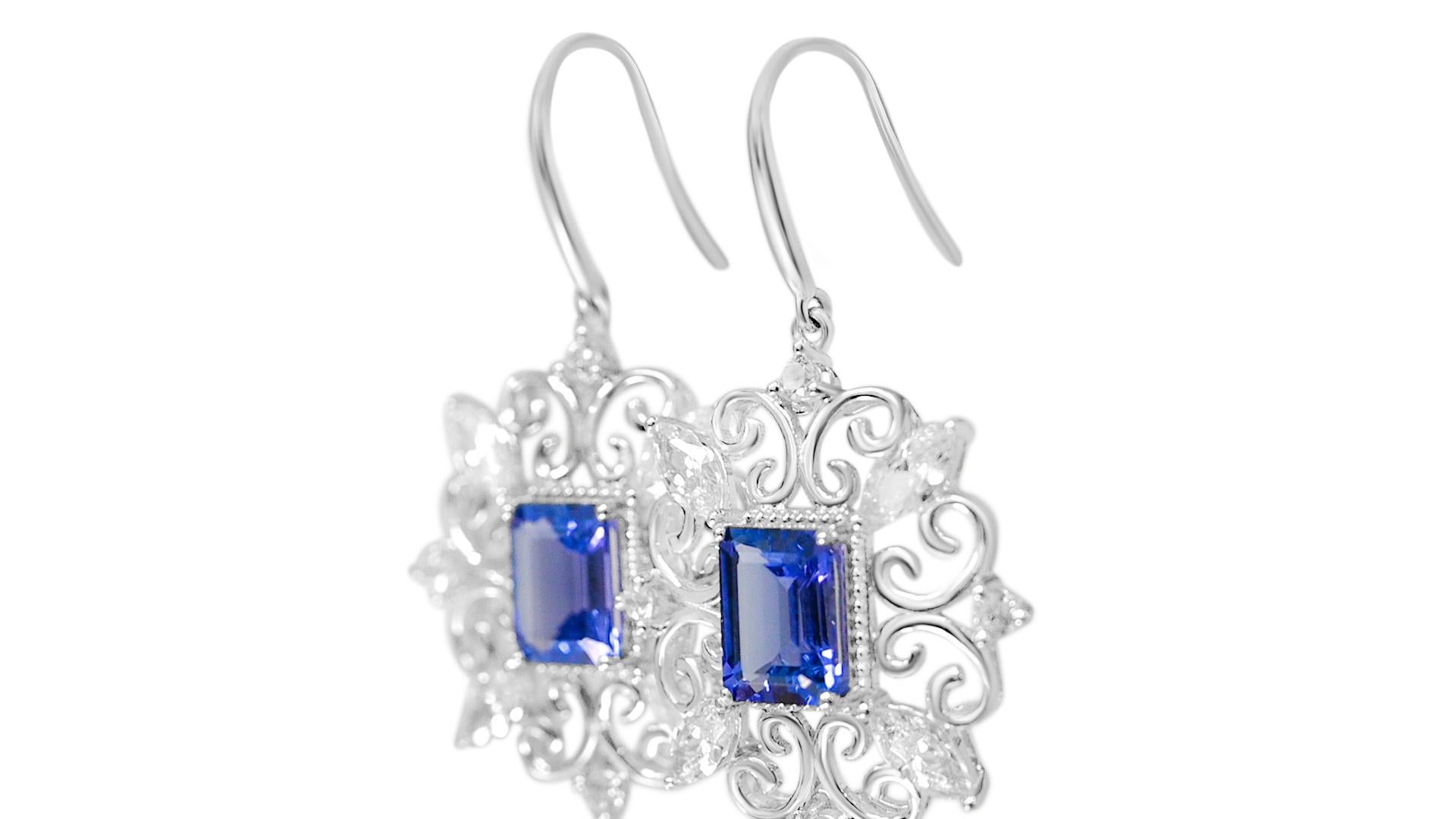 3.04 Ctw Tanzanite Drop Dangle Earrings 925 Sterling Silver Wedding Earrings In New Condition For Sale In New York, NY