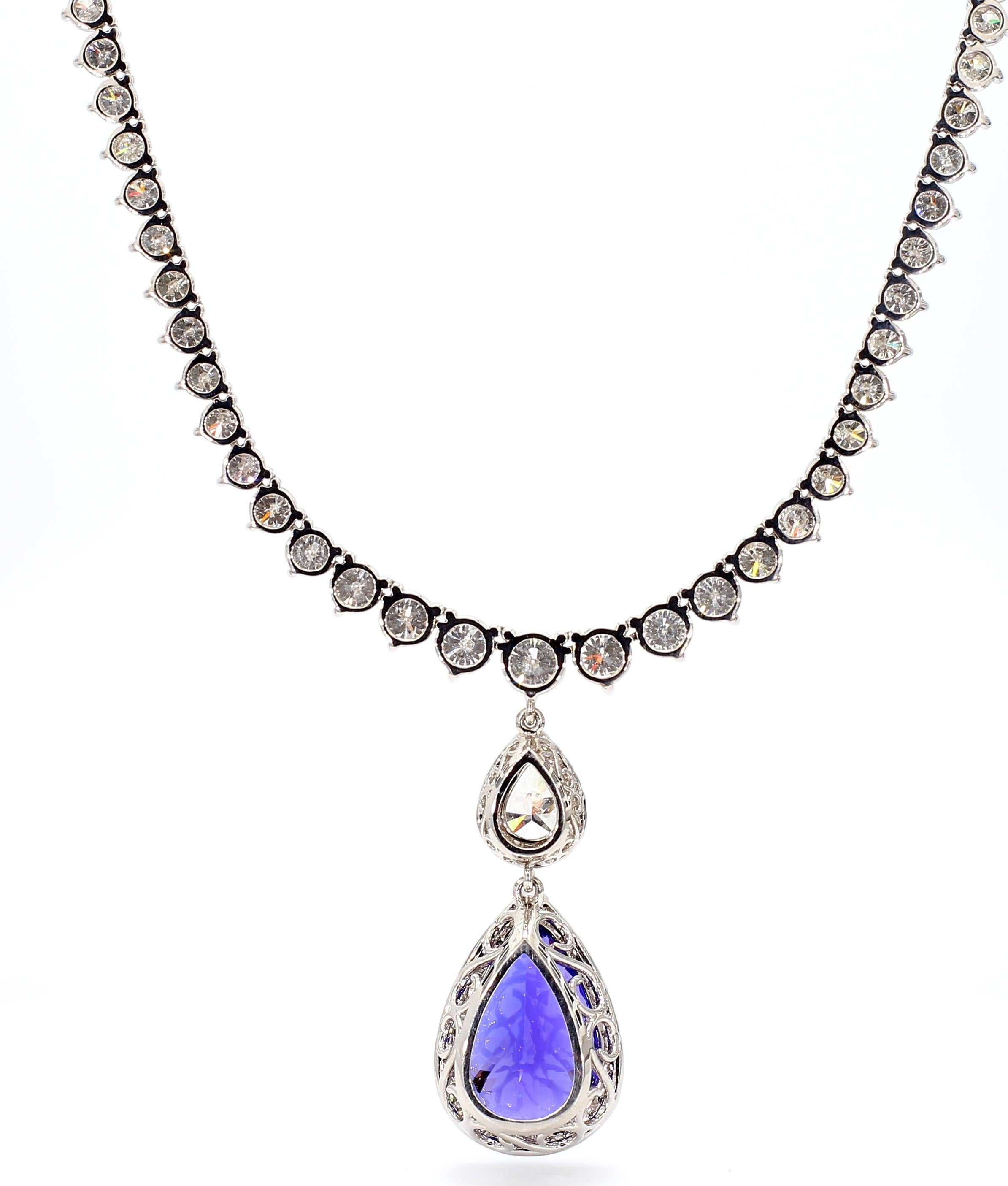Donna Tanzanite AAA Deluxe 34,44 Carati Collana Tennis Graduata 18 Oro Whiting in vendita