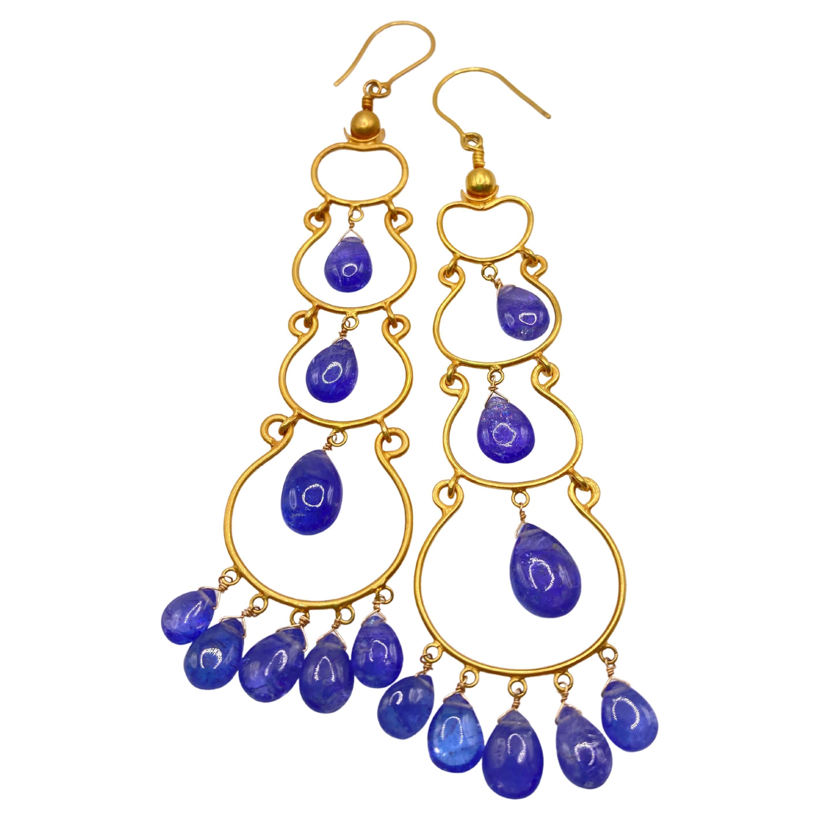 Tanzanite Ancient Rome Earrings 18kt Gold For Sale