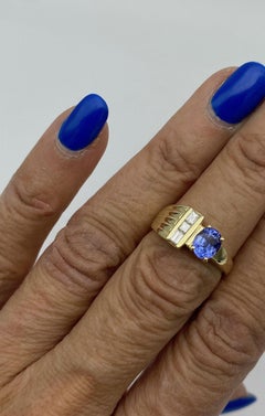 14K Tanzanite and Baguette Diamond Ring Yellow Gold VS