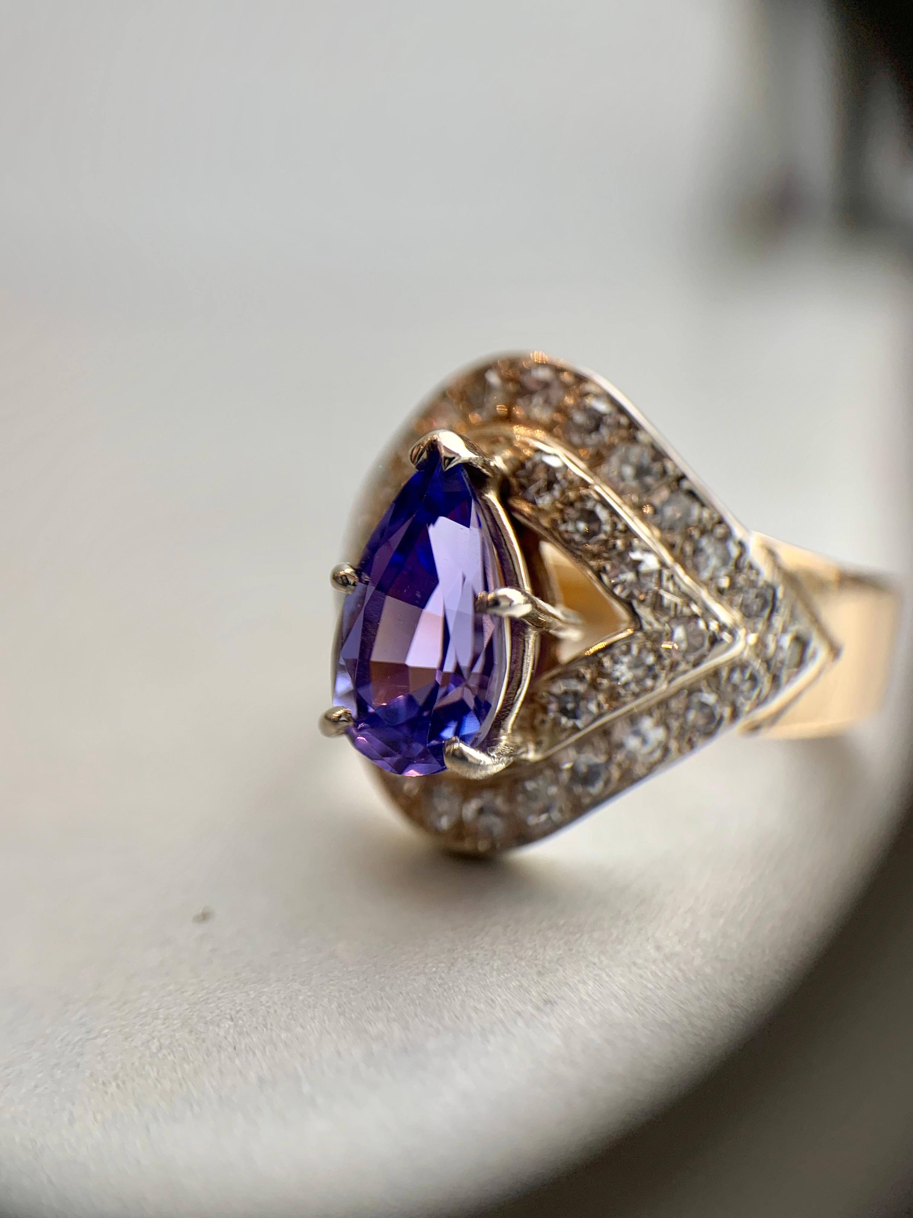 Tanzanite and Diamond Art Deco Style Gold Ring For Sale 6