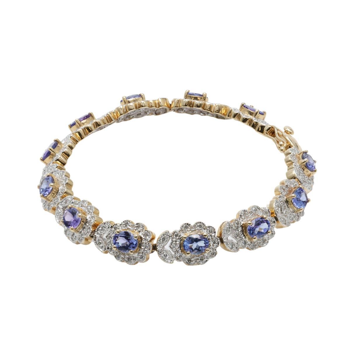 Women's or Men's Tanzanite and Diamond Bracelet set in 14k Yellow Gold For Sale