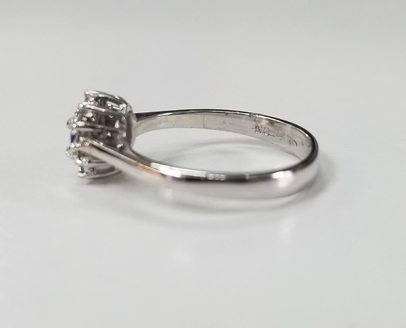 Tansanit und Diamant-Cluster-Ring (Zeitgenössisch) im Angebot