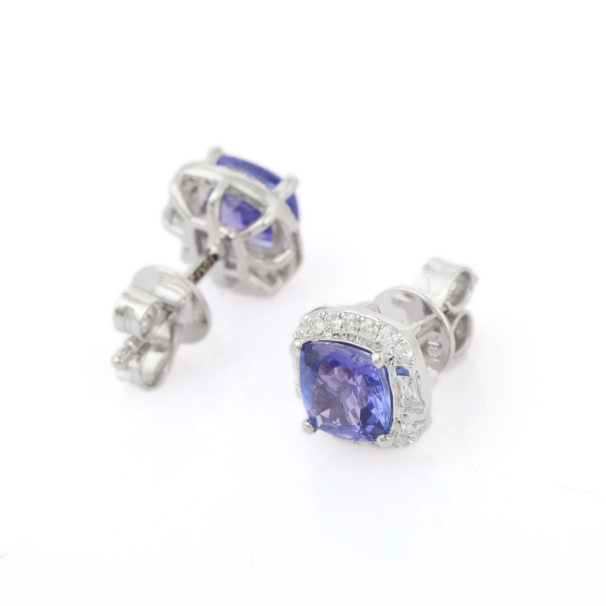 Tanzanite and Diamond Cushion Shape Stud Earrings in 18K Solid White Gold In New Condition For Sale In Houston, TX