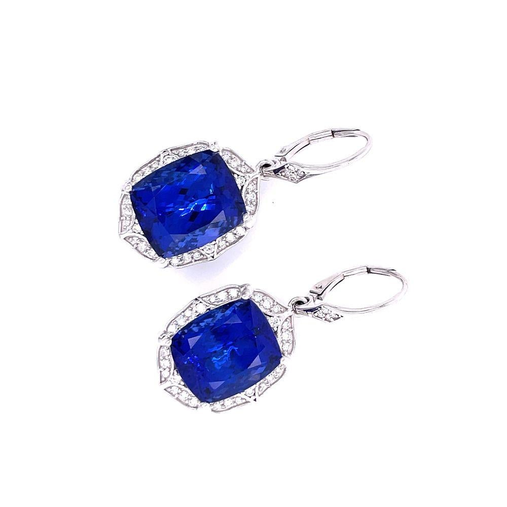 Tanzanite and Diamond White Gold Dangle Earrings In New Condition For Sale In Beverly Hills, CA
