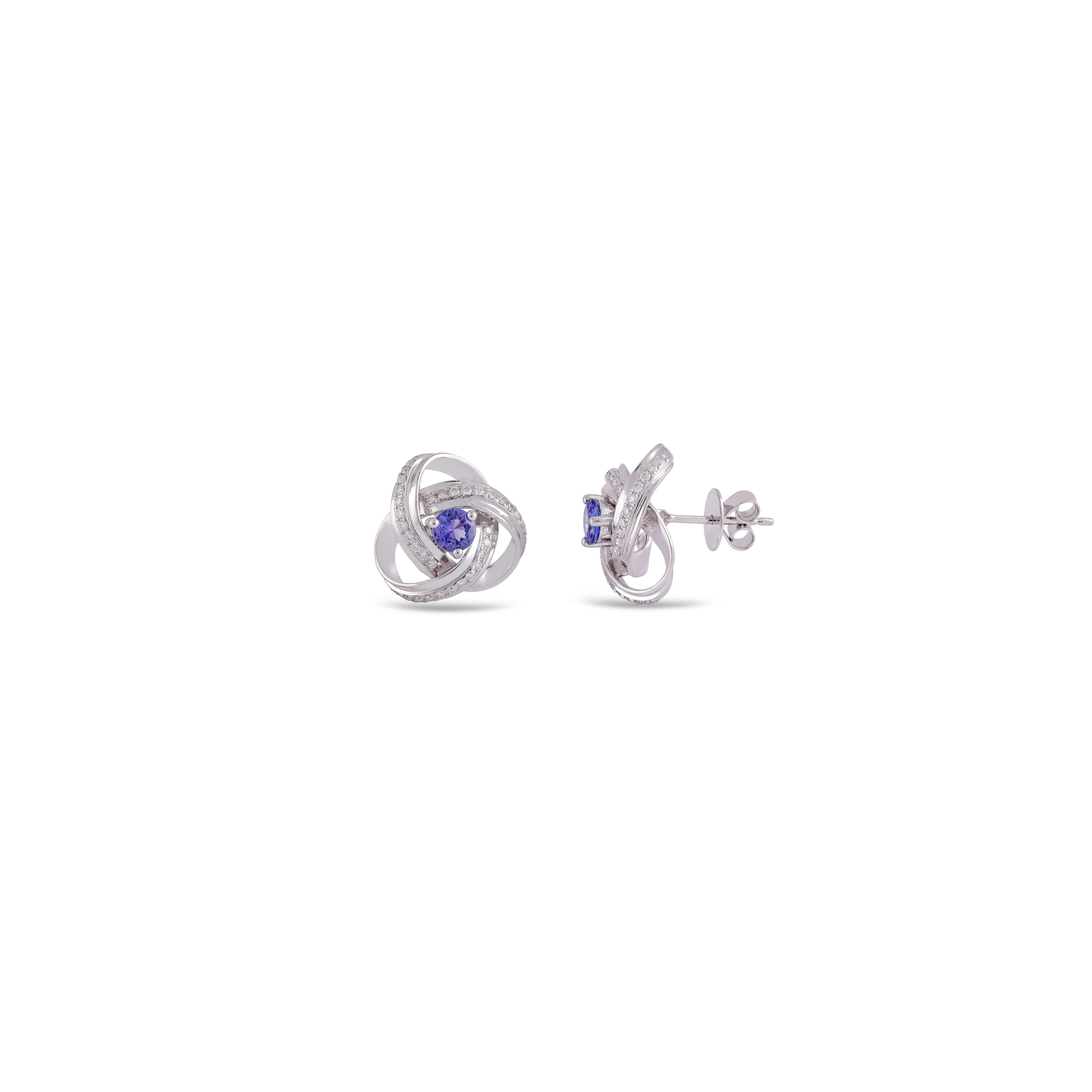 Round Cut Tanzanite  and Diamond Earring Studs in 18 Karat White Gold For Sale