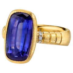 Tanzanite and Diamond Handmade 18k Yellow Gold Bezel Ring, 6.09 Carats