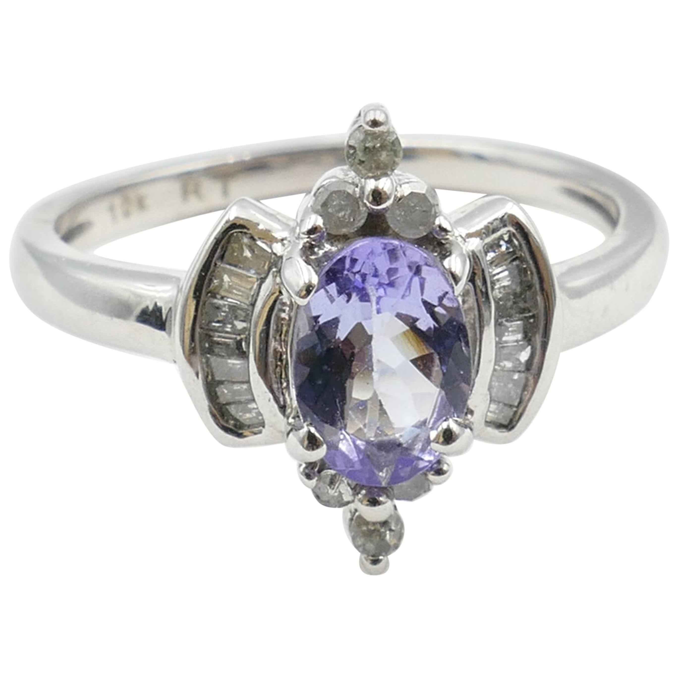 Tanzanite and Diamond Marquise 18 Carat White Gold Ring For Sale