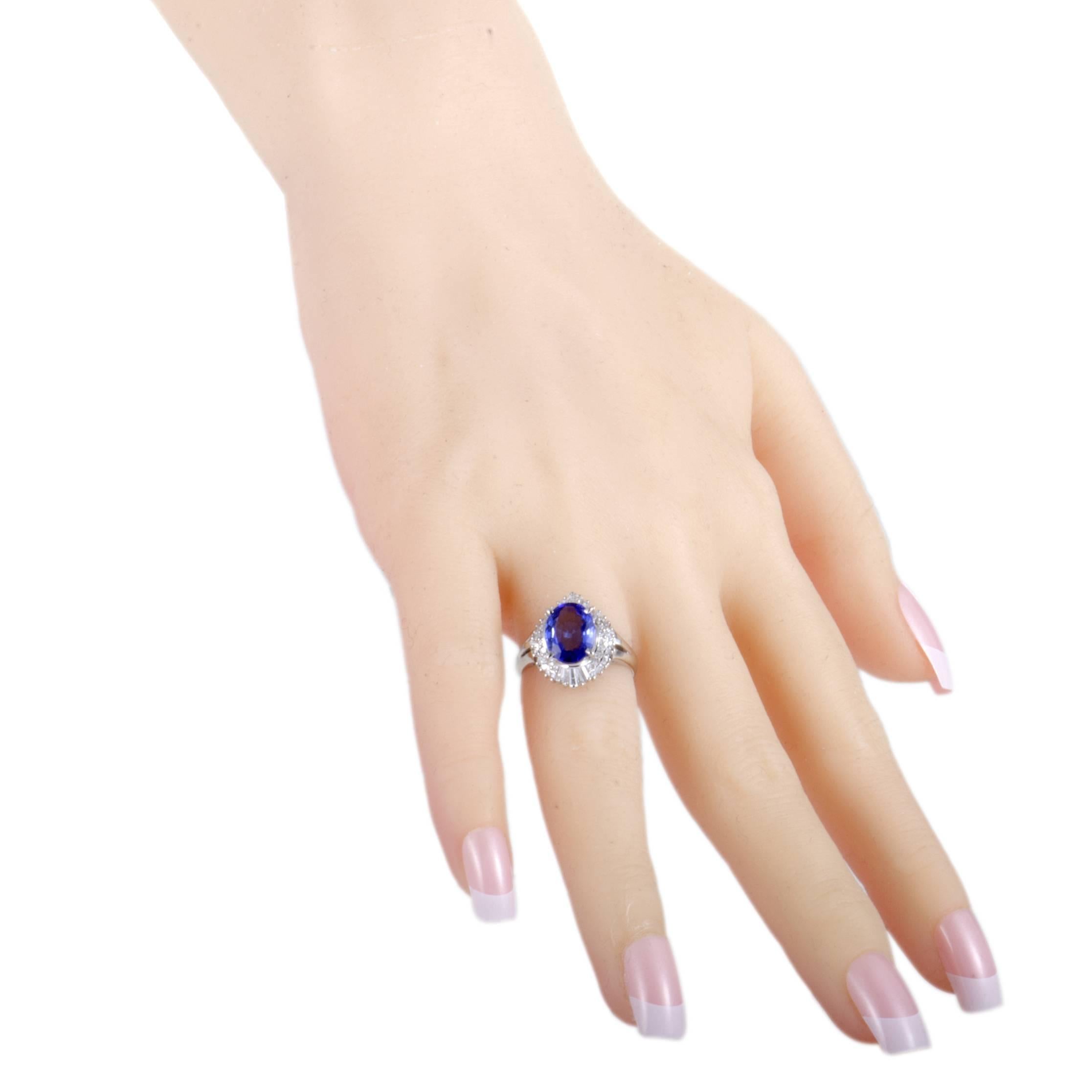 Tanzanite and Diamond Platinum Cocktail Ring In Excellent Condition In Southampton, PA